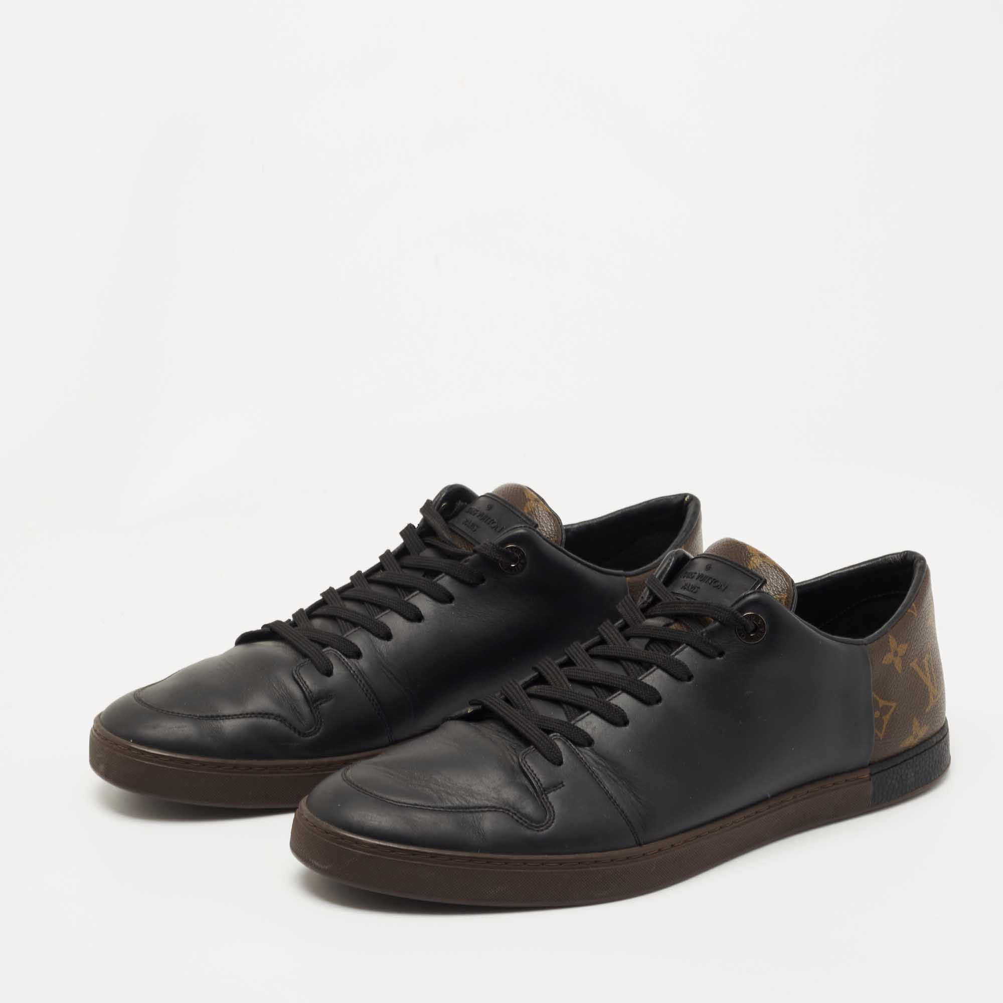 

Louis Vuitton Black Leather and Monogram Canvas Low Top Sneakers Size