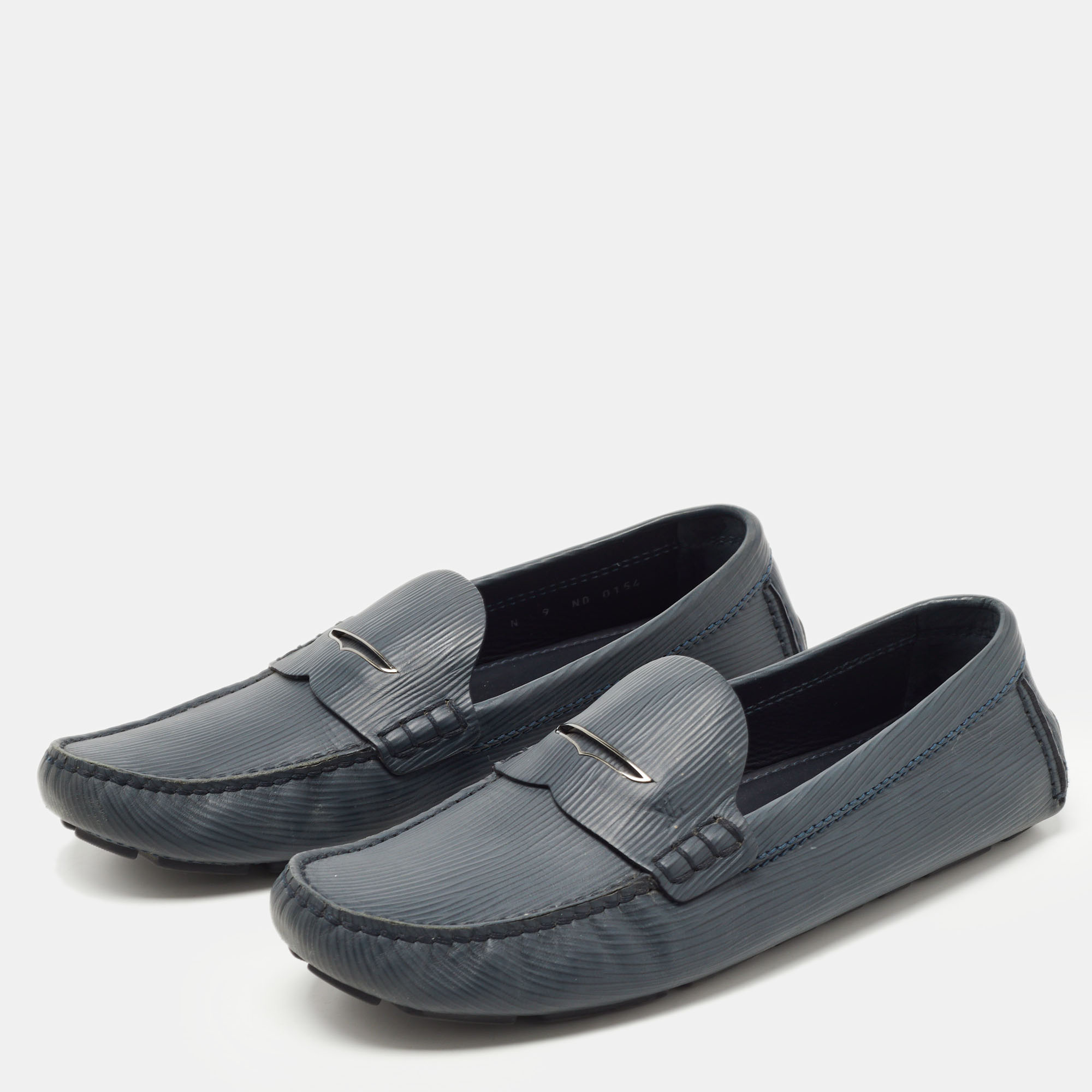 

Louis Vuitton Grey Leather Slip On Driving Loafers Size