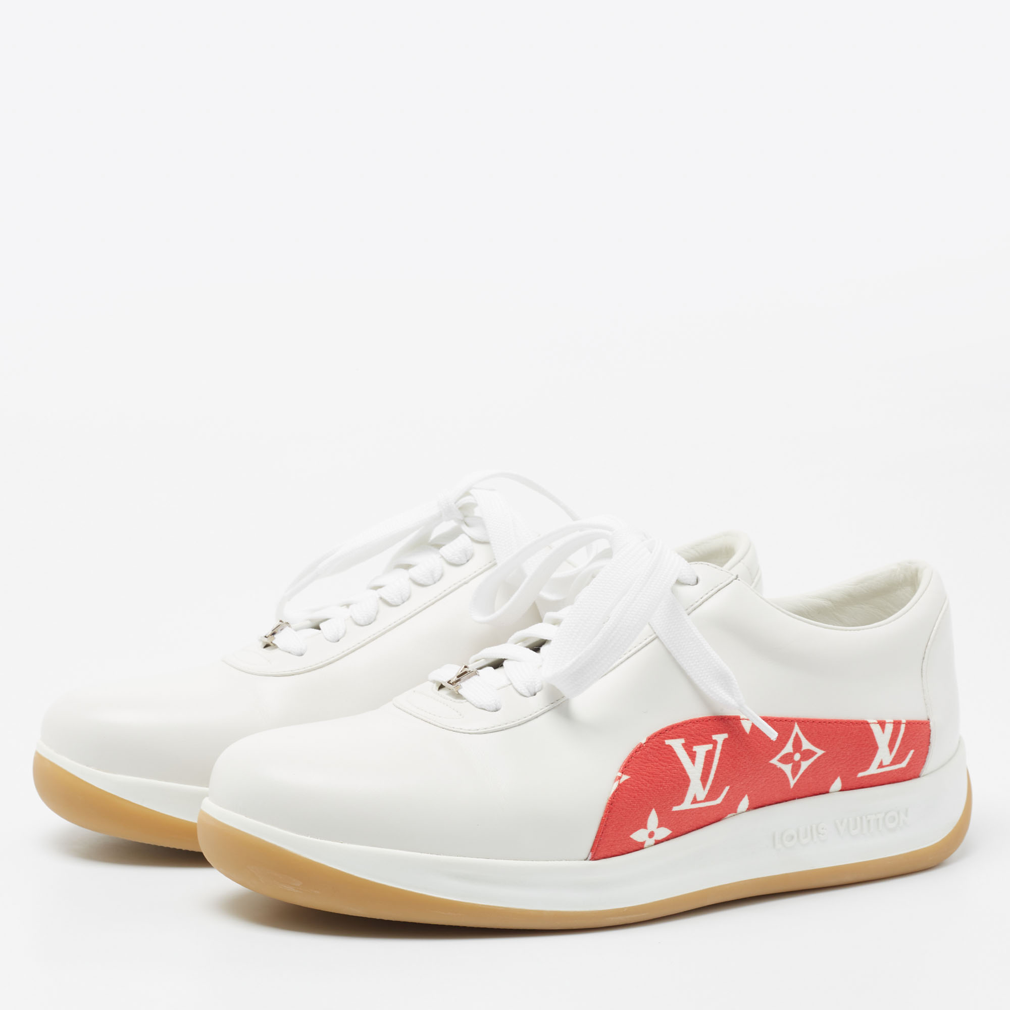 

Louis Vuitton x Supreme White/Red Monogram Leather Low Top Sneakers Size