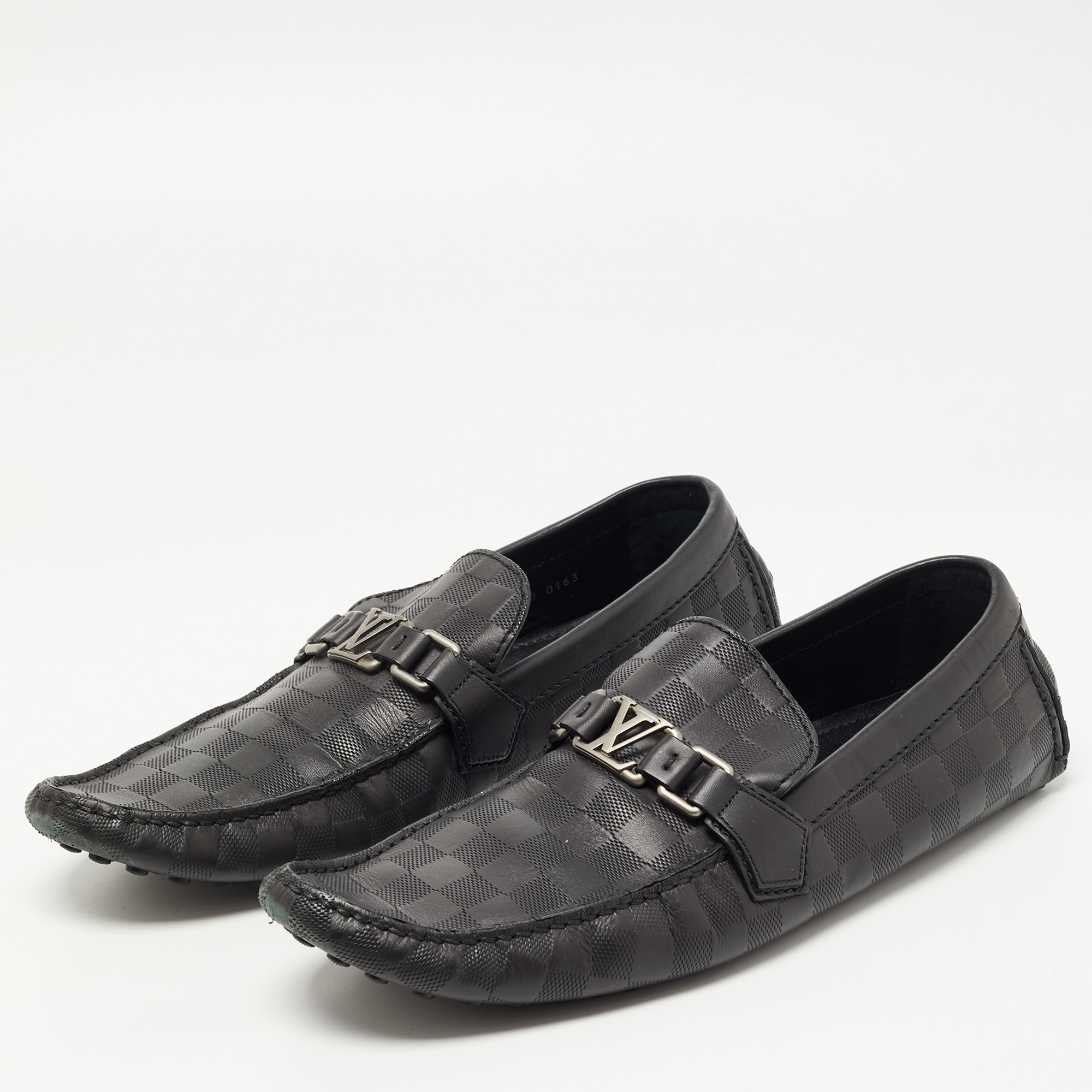 

Louis Vuitton Black Leather Hockenheim Loafers Size