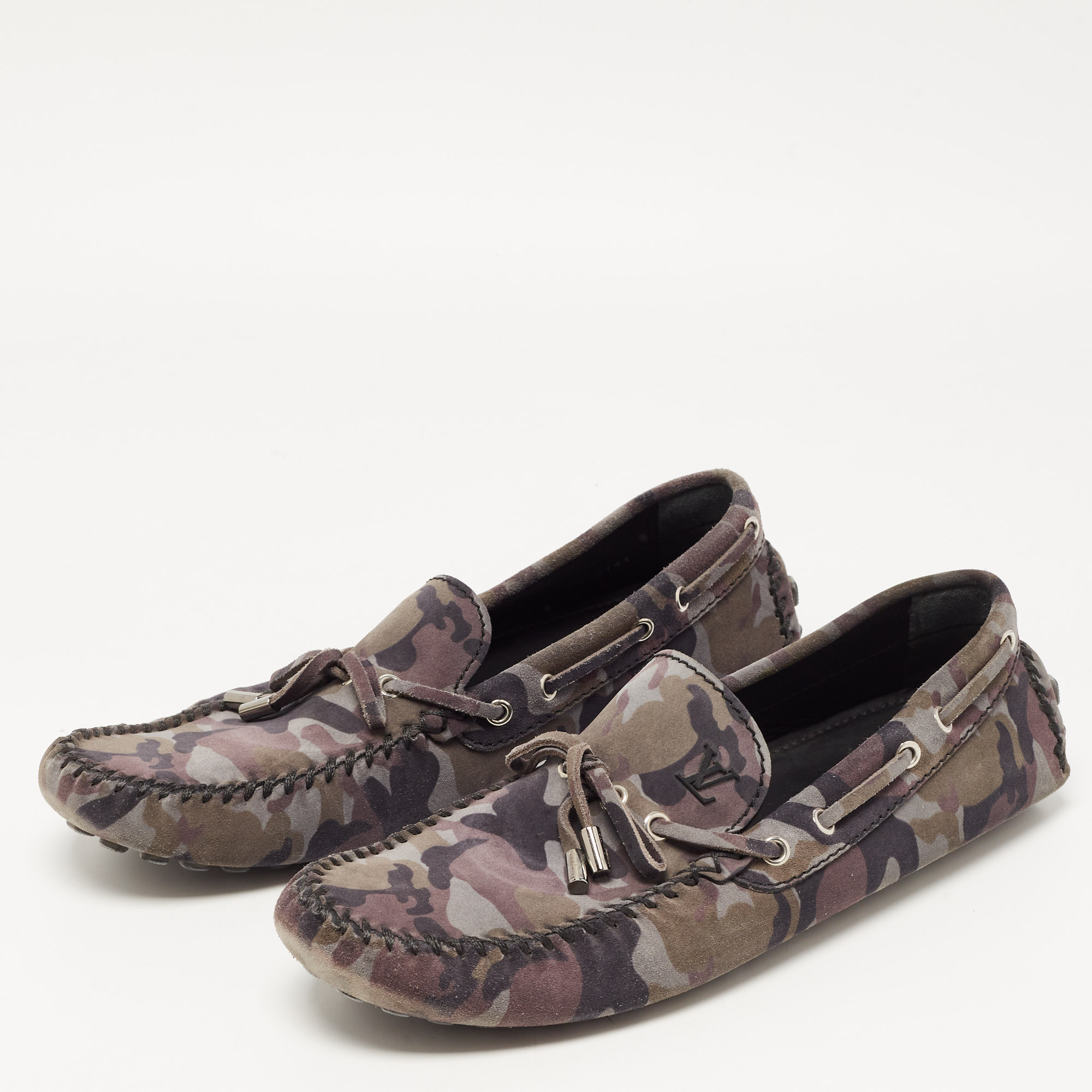 

Louis Vuitton Grey Camouflage Print Nubuck Leather Arizona Loafers Size