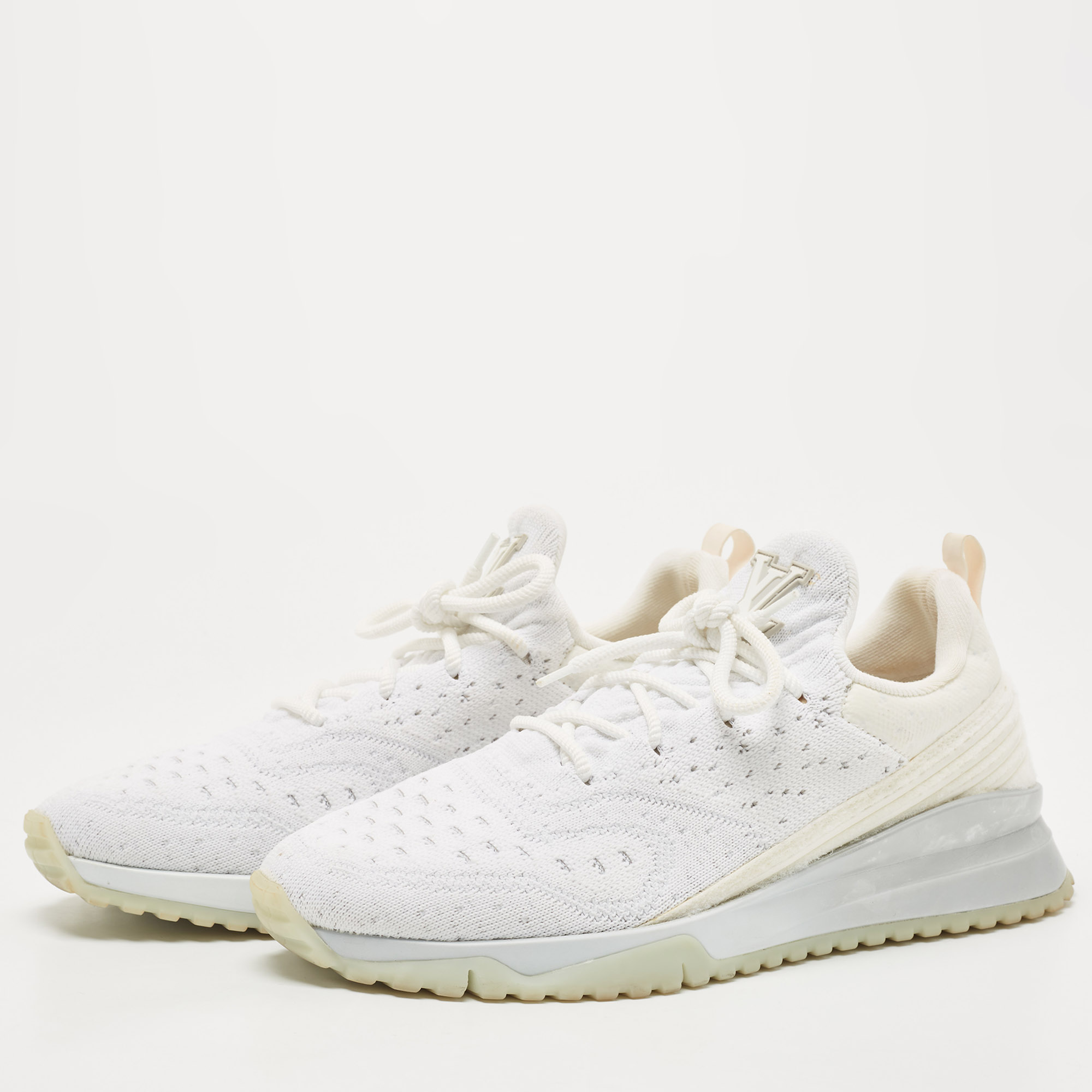 

Louis Vuitton White Knit Fabric V.N.R Sneakers Size
