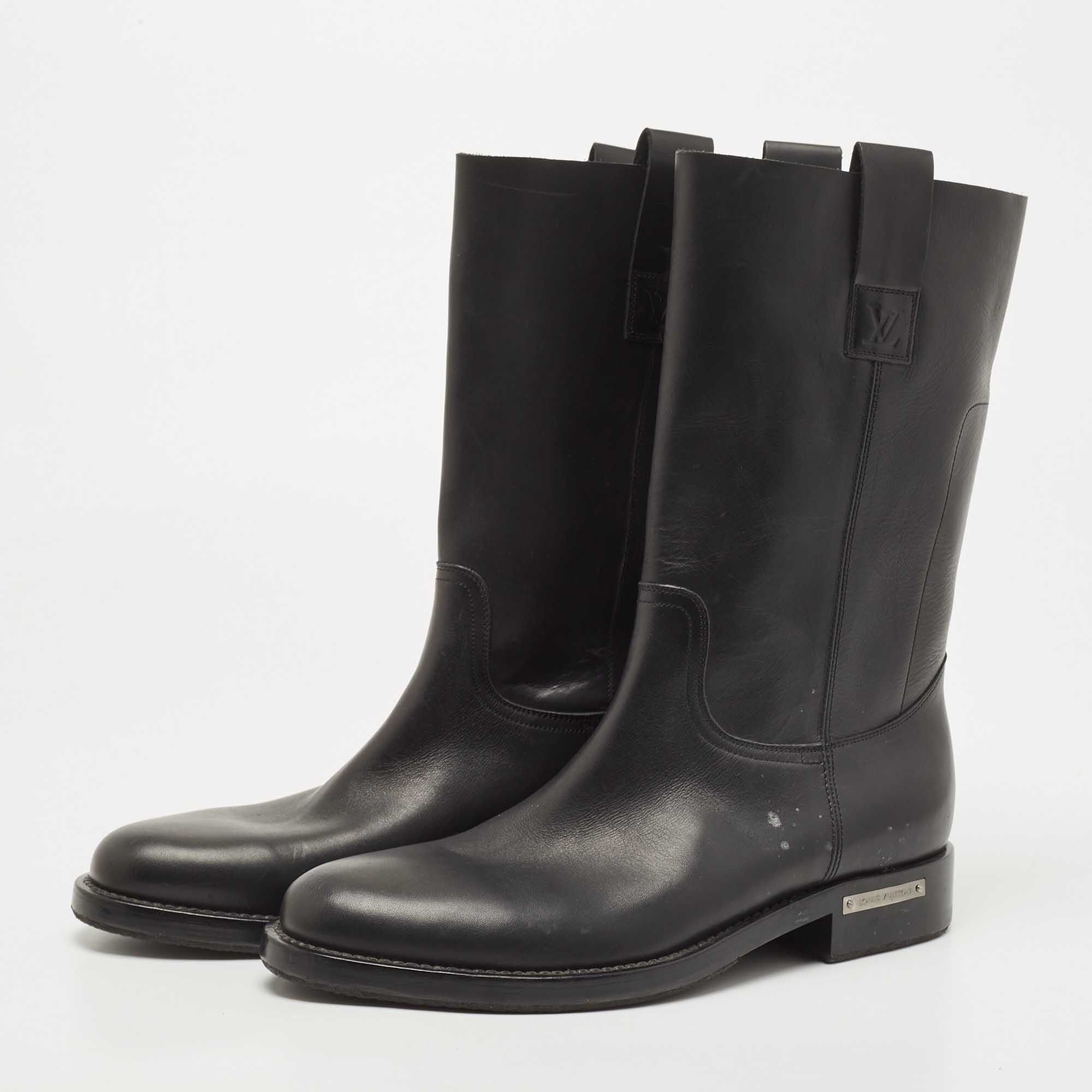 

Louis Vuitton Black Leather Calf Length Boots Size