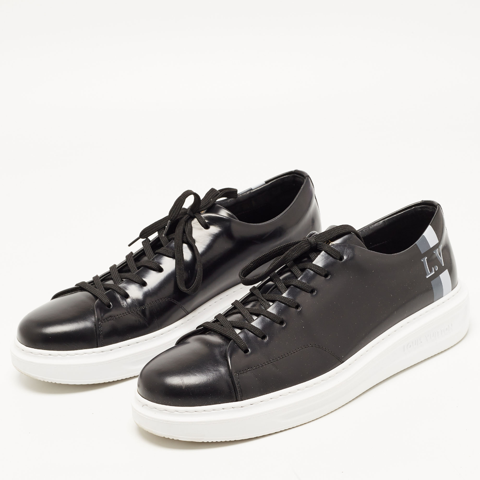 

Louis Vuitton Black Leather Beverly Hills Sneakers Size