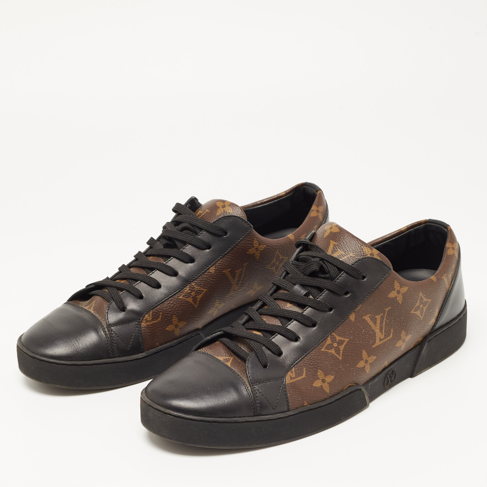 

Louis Vuitton Brown Monogram Canvas and Leather Match Up Sneakers Size