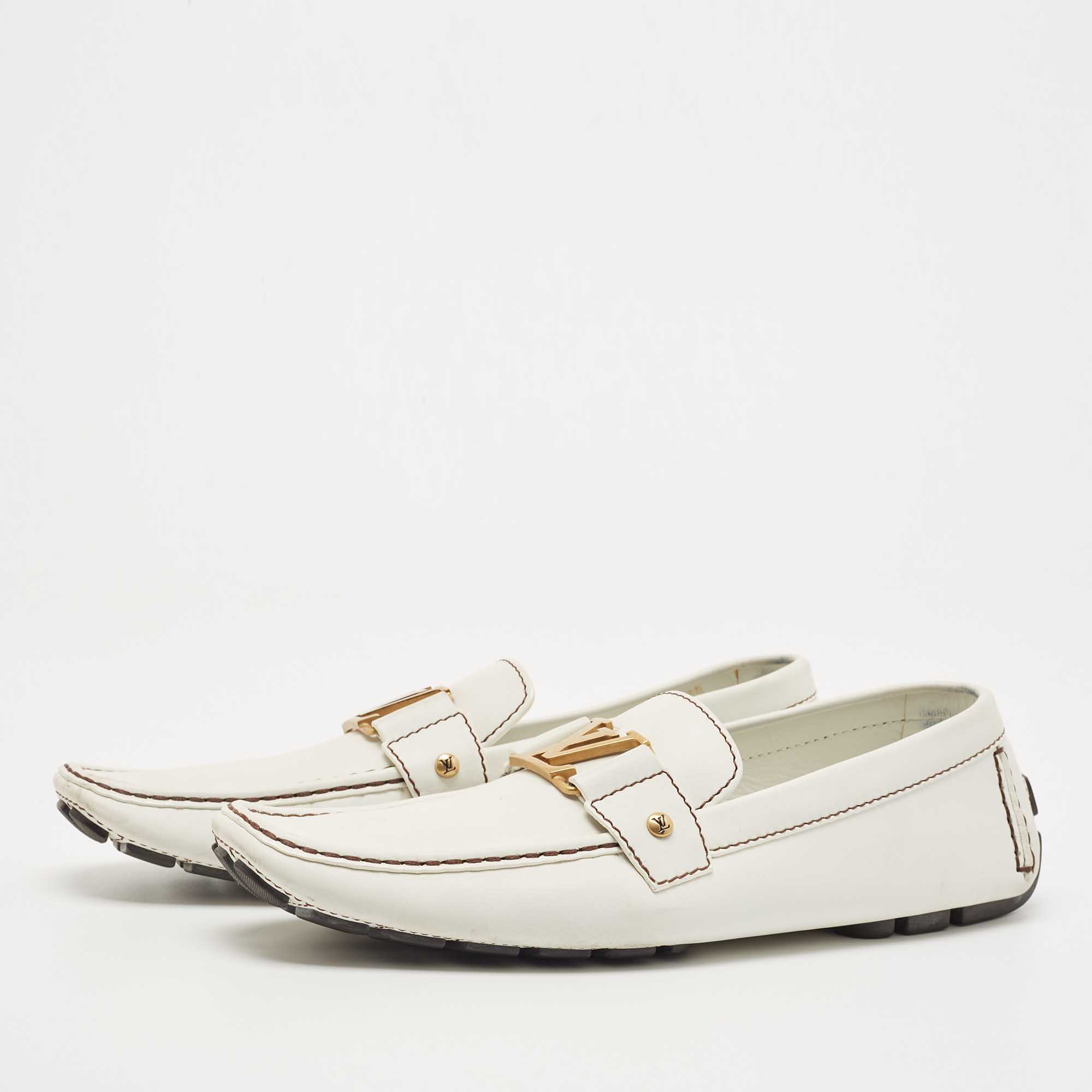 

Louis Vuitton White Leather Monte Carlo Slip On Loafers Size