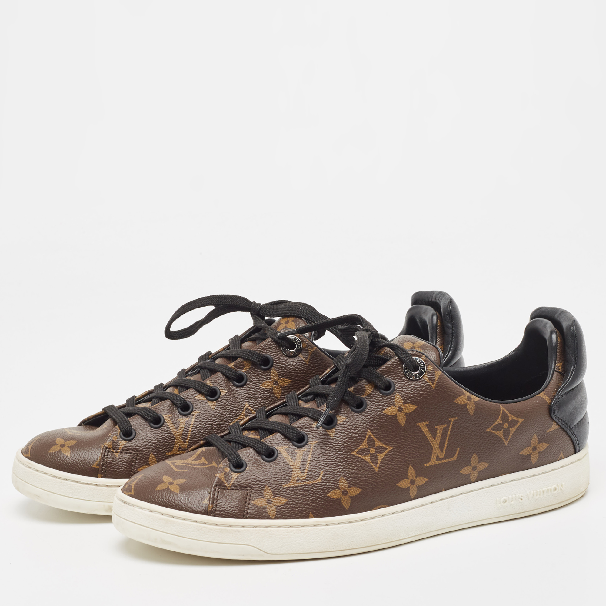 

Louis Vuitton Brown Monogram Canvas and Leather Frontrow Sneakers Size