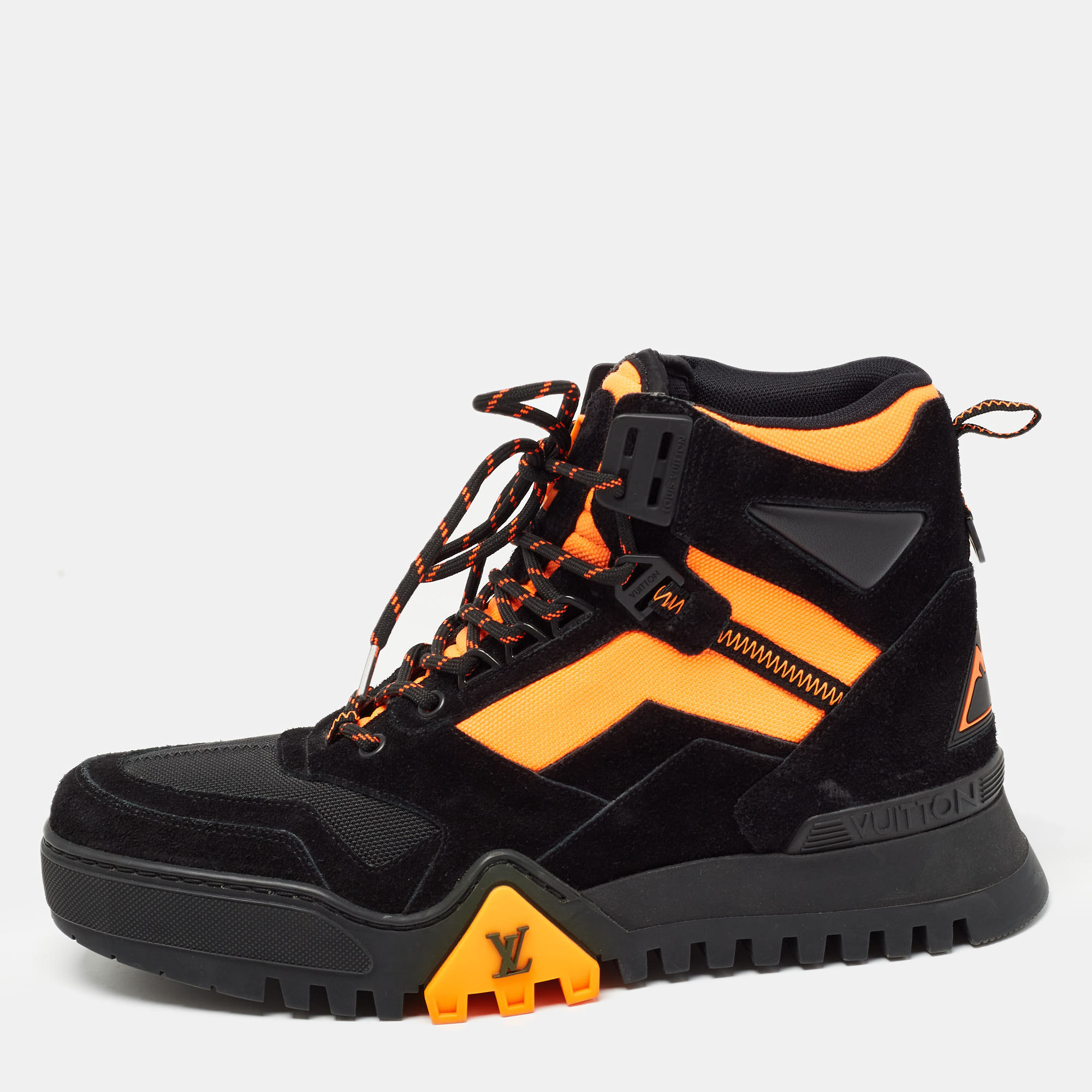 

Louis Vuitton Black/Orange Suede and Canvas LV Hiking Boots Size