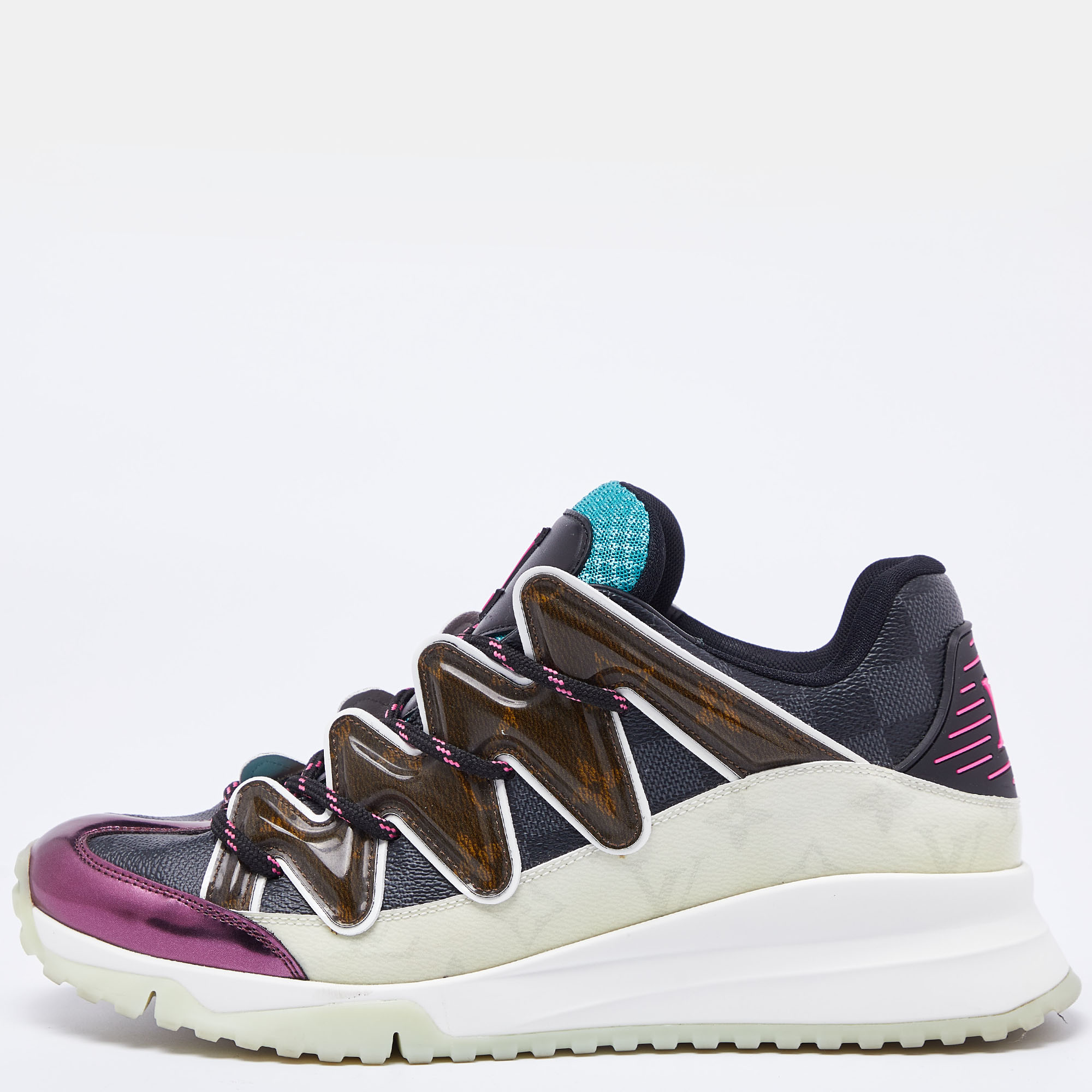 

Louis Vuitton Multicolor Coated Canvas and Leather Zig Zag Lace Up Sneakers Size