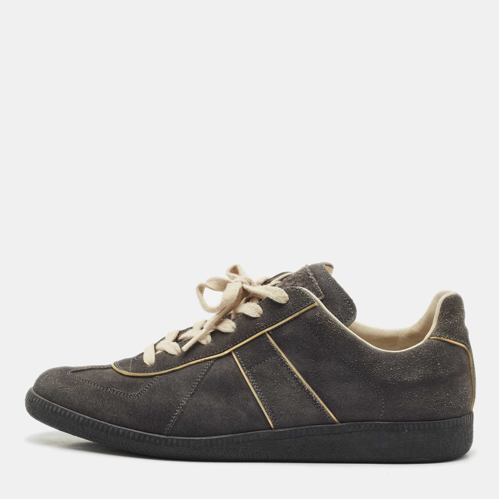 

Maison Martin Margiela Dark Grey Suede Tabi Low Top Sneakers Size