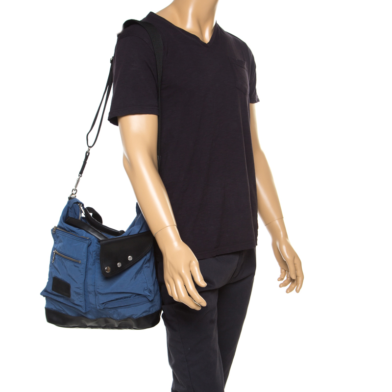 Pre Owned Marc by Marc Jacobs Blue Nylon Double Pocket Messenger Bag