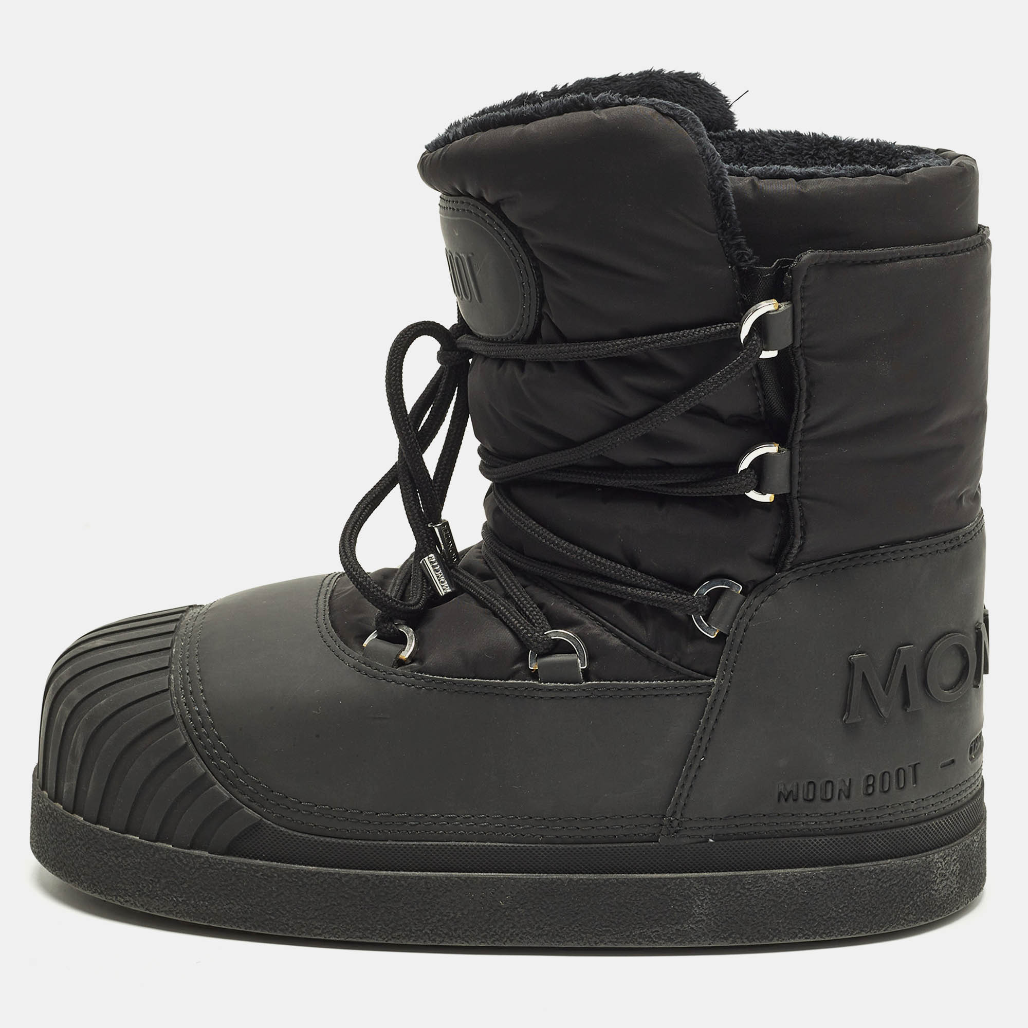 

Moncler Uranus Shell Moon Size  Black Nylon and Rubber Ankle Length Boots