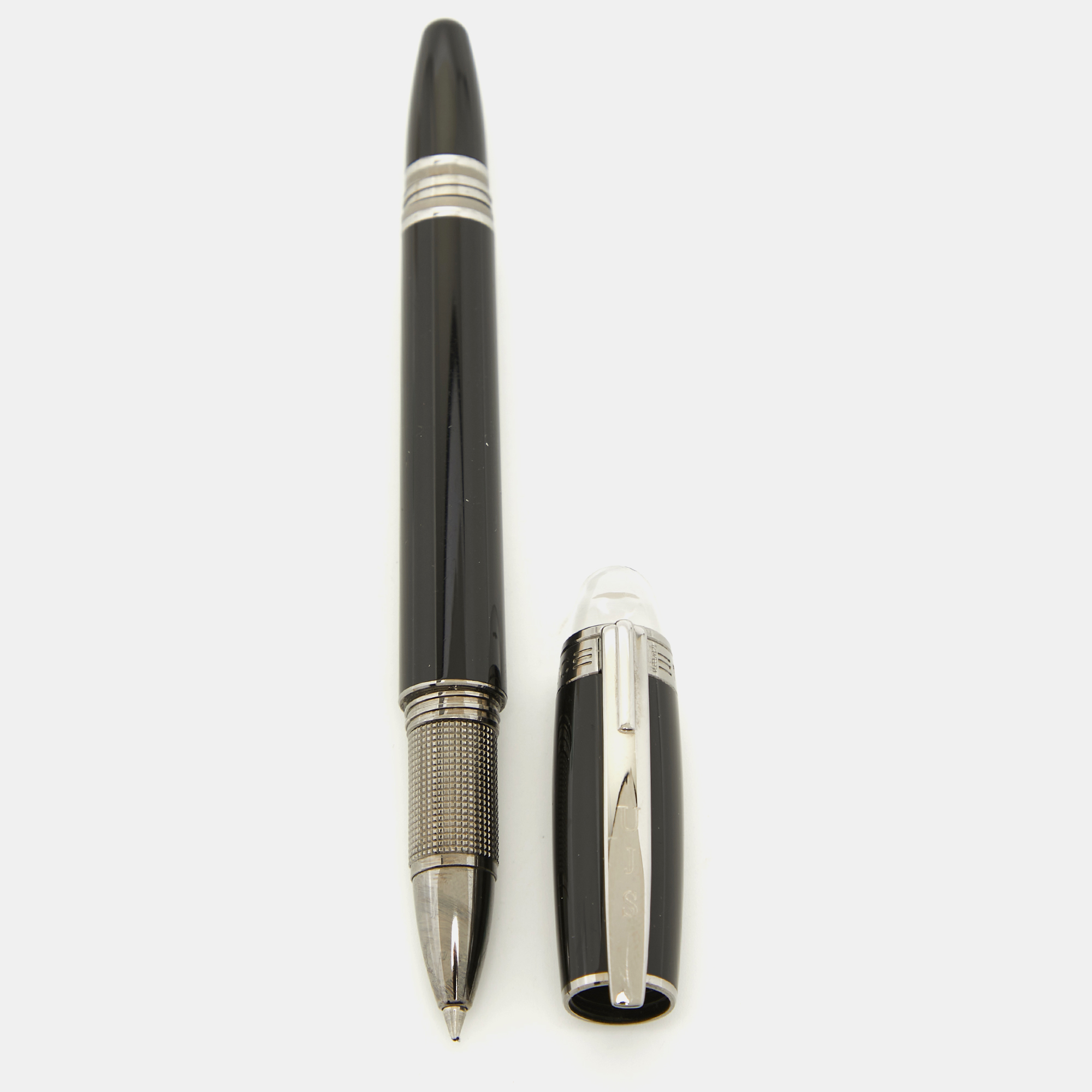 Pre-owned Montblanc Starwalker Black Resin Silver Tone Rollerball Pen