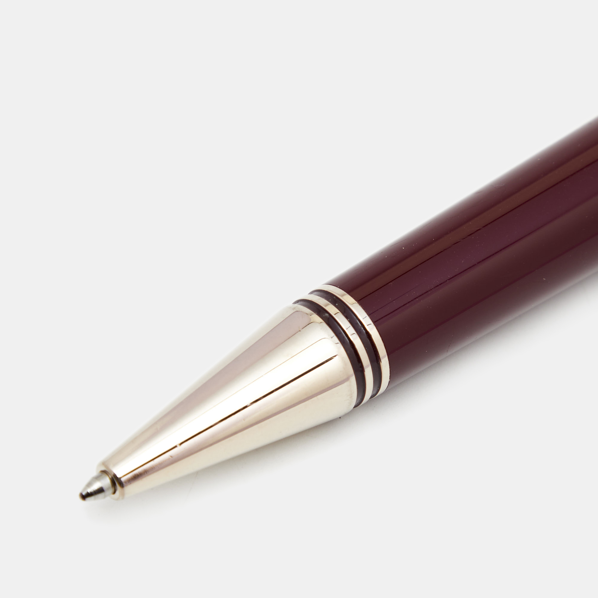 

Montblanc John F. Kennedy Special Edition Champagne Gold Coated Ballpoint Pen, Burgundy