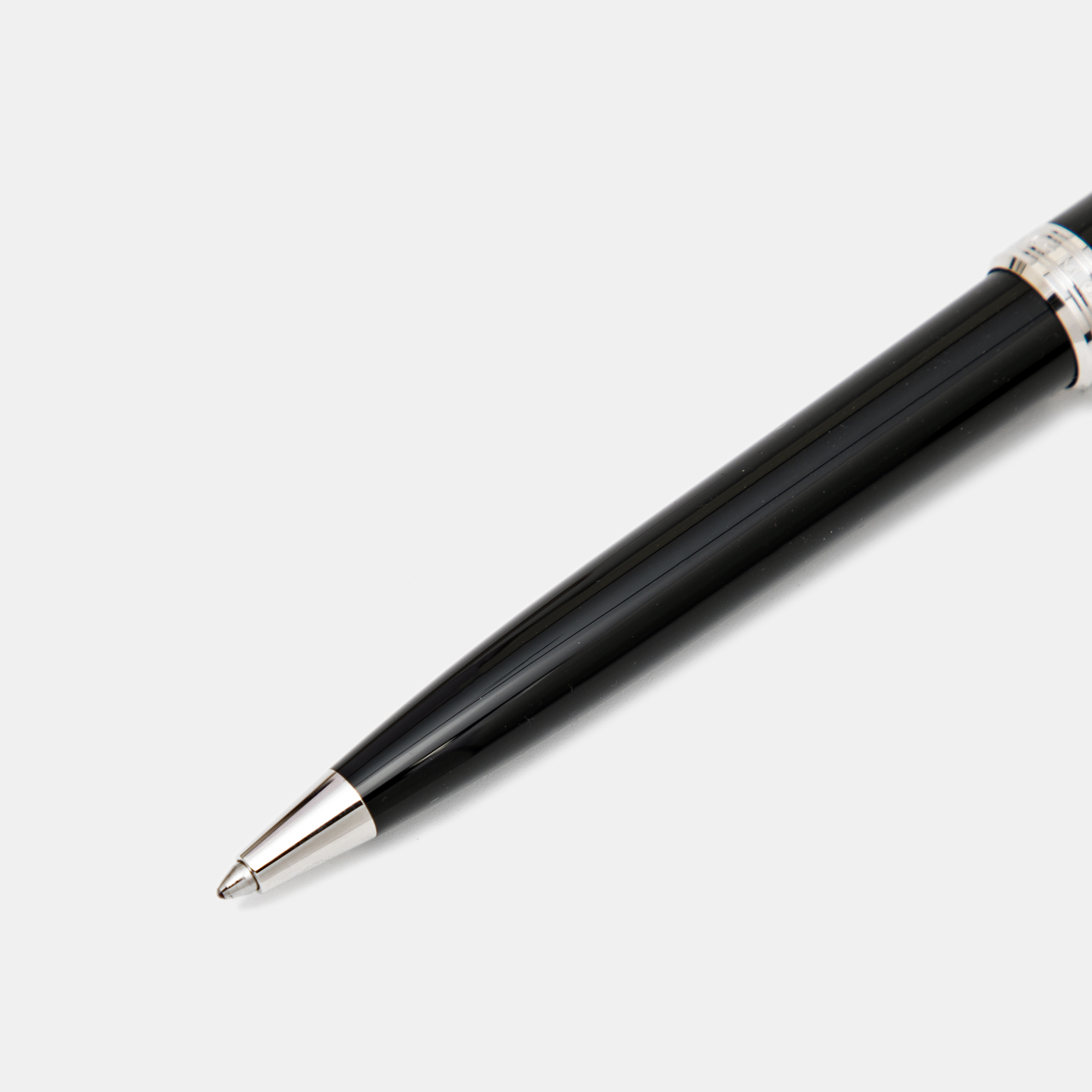 

Montblanc PIX Black Resin Silver Tone Ballpoint Pen