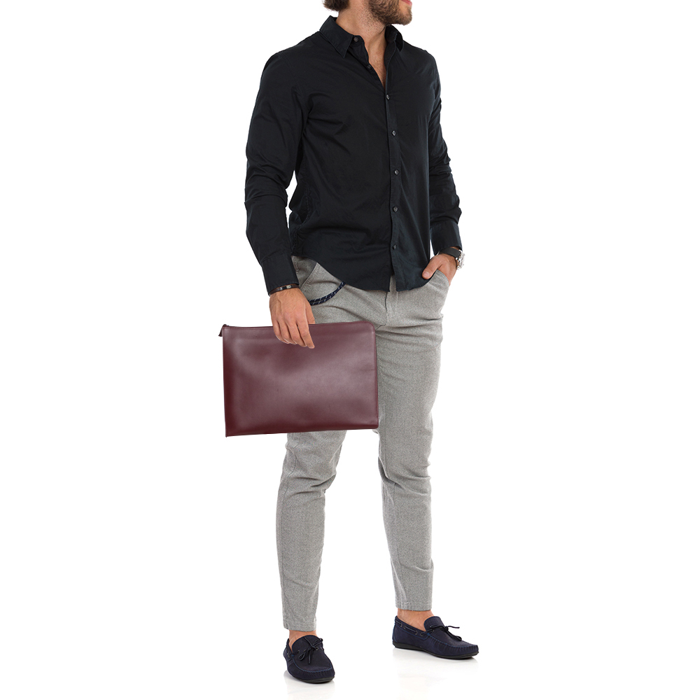 

Montblanc Maroon Leather Meisterstuck Zip Portfolio, Burgundy