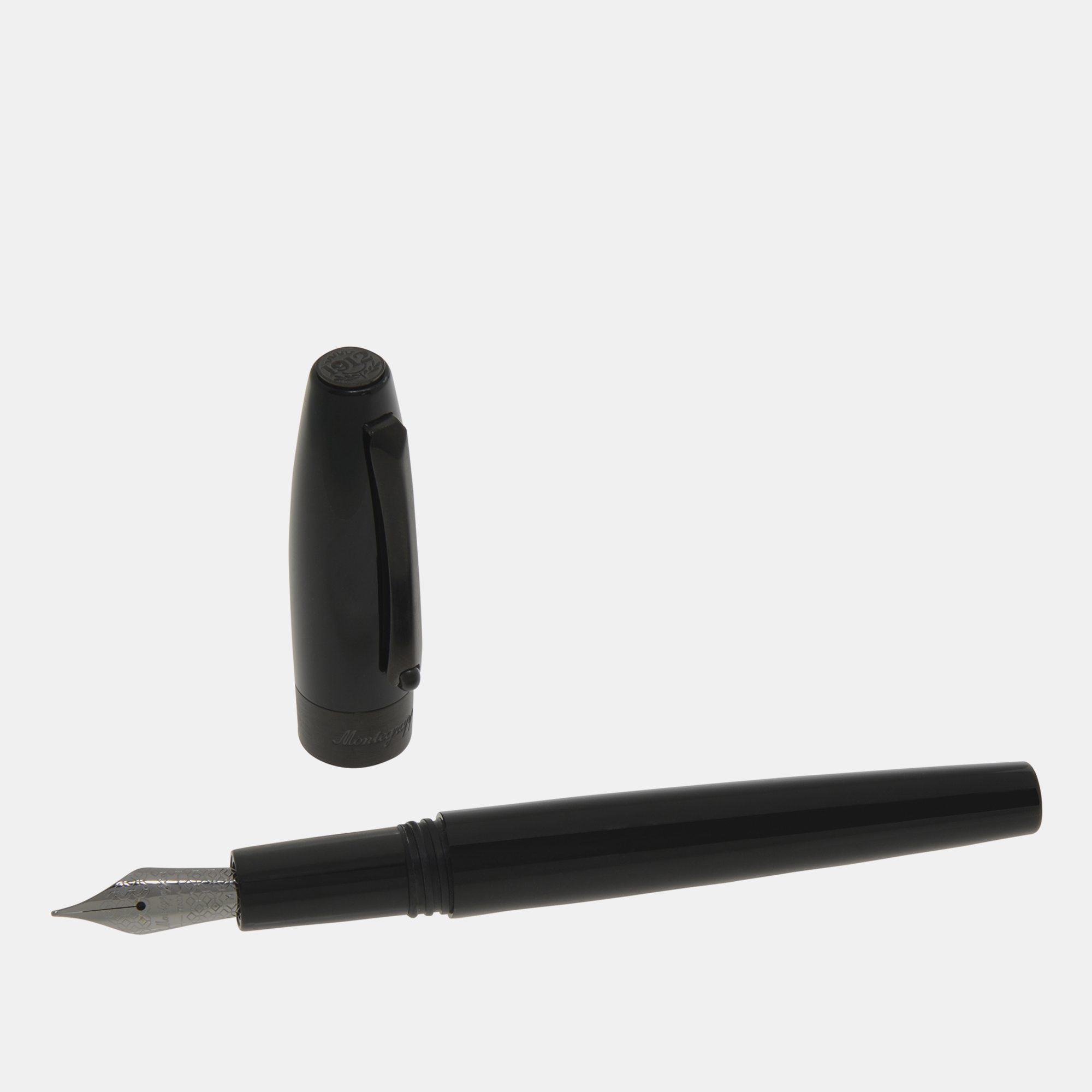 

Montegrappa Fortuna Black with Black Trim Fountain Pen (M)