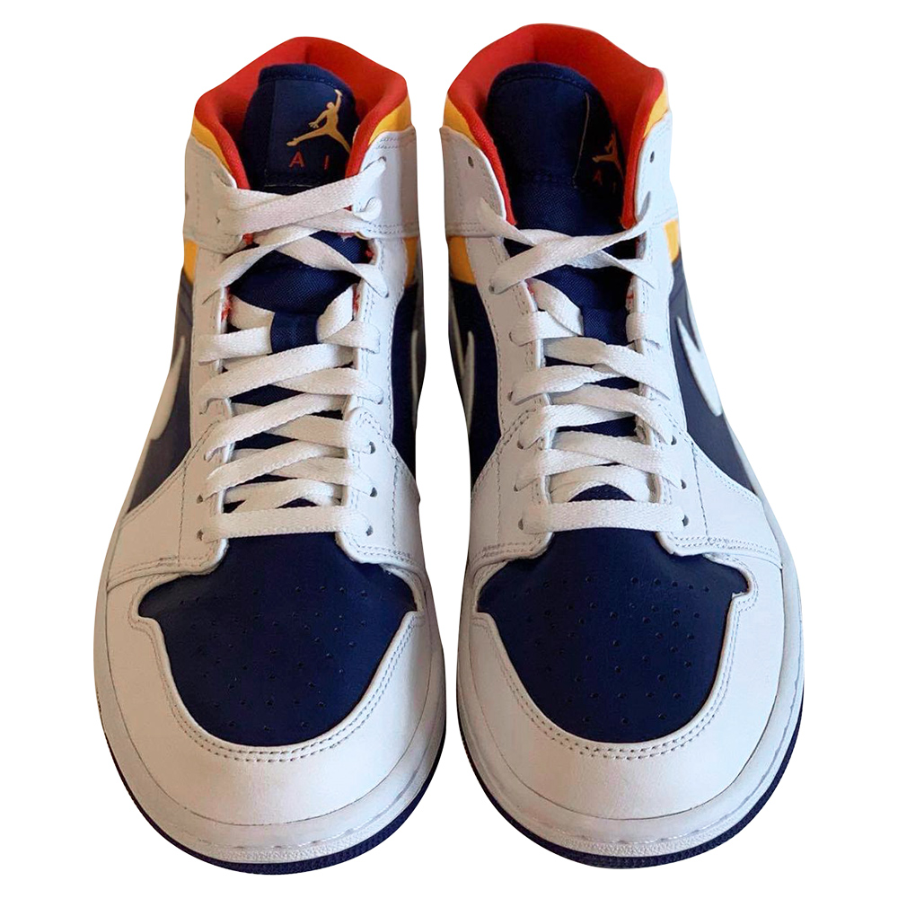 

Nike Jordan 1 Mid Laser Orange Size, Multicolor
