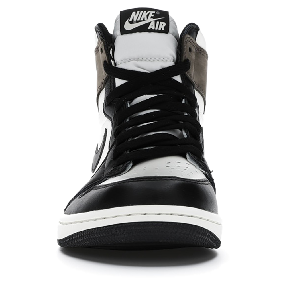 

Nike Jordan 1 High Mocha Sneakers Size (US 10.5) EU, Multicolor