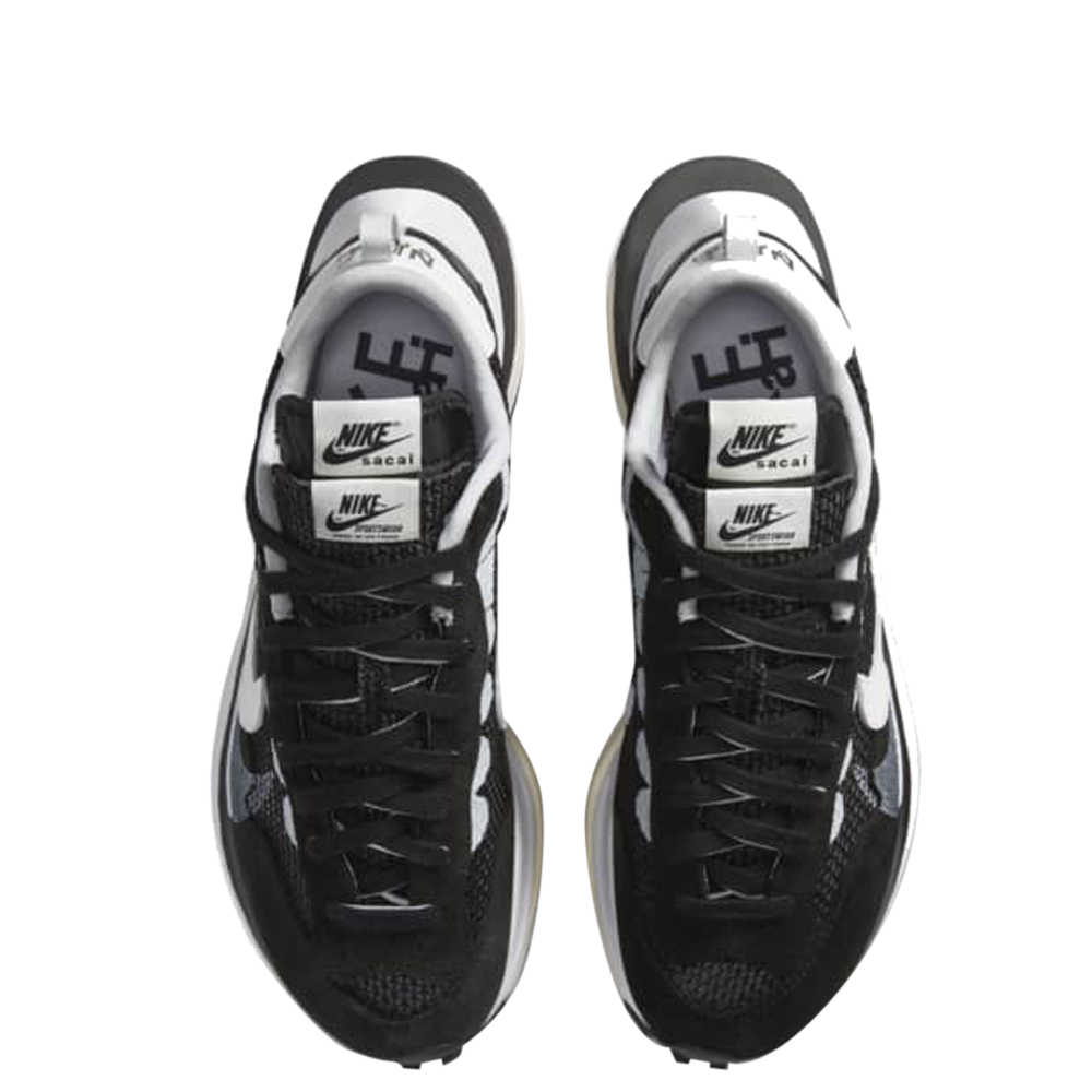 

Nike Vaporwaffle sacai Black White Sneakers Size US 5.5 (EU
