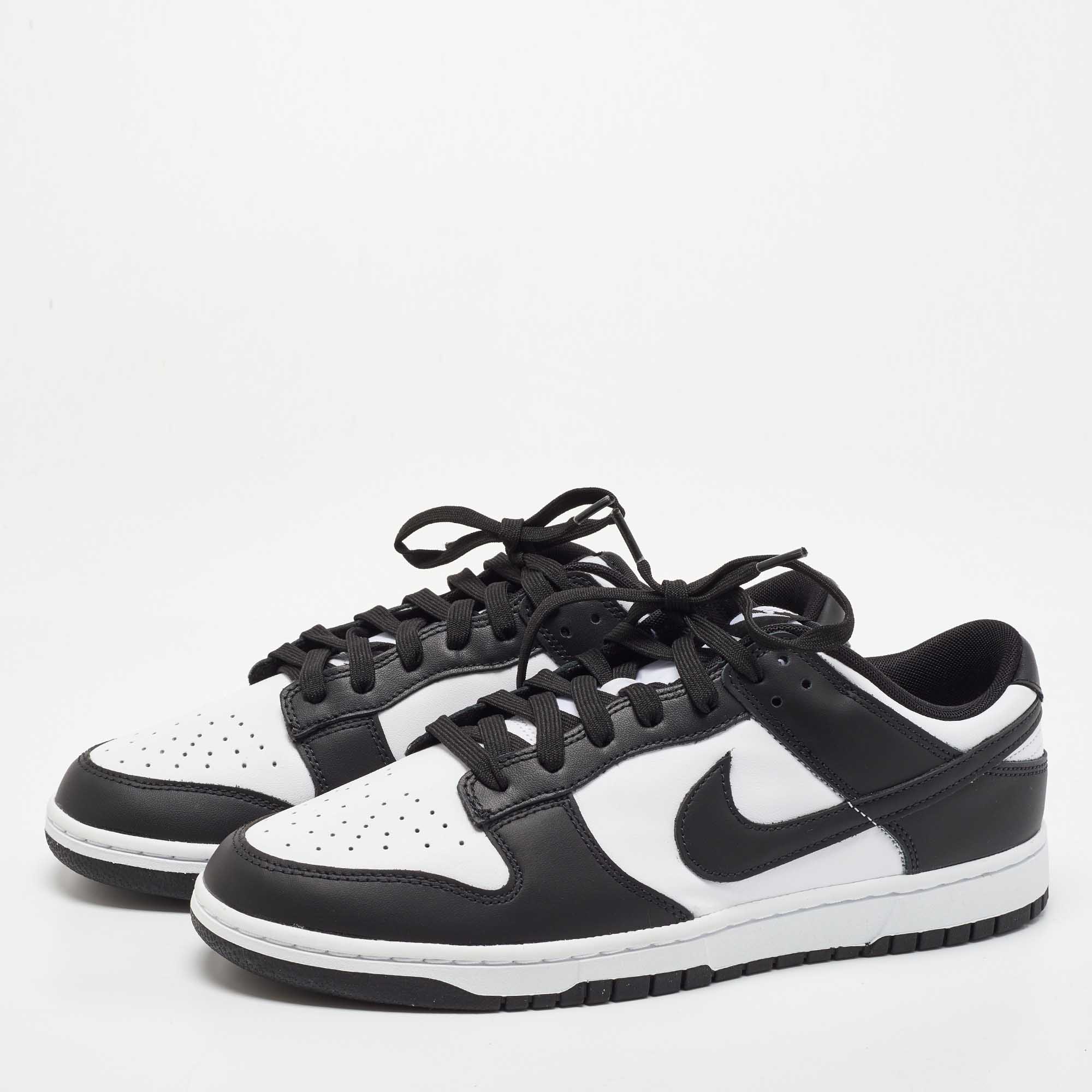 

Nike White/Black Leather Dunk Low Sneakers Size