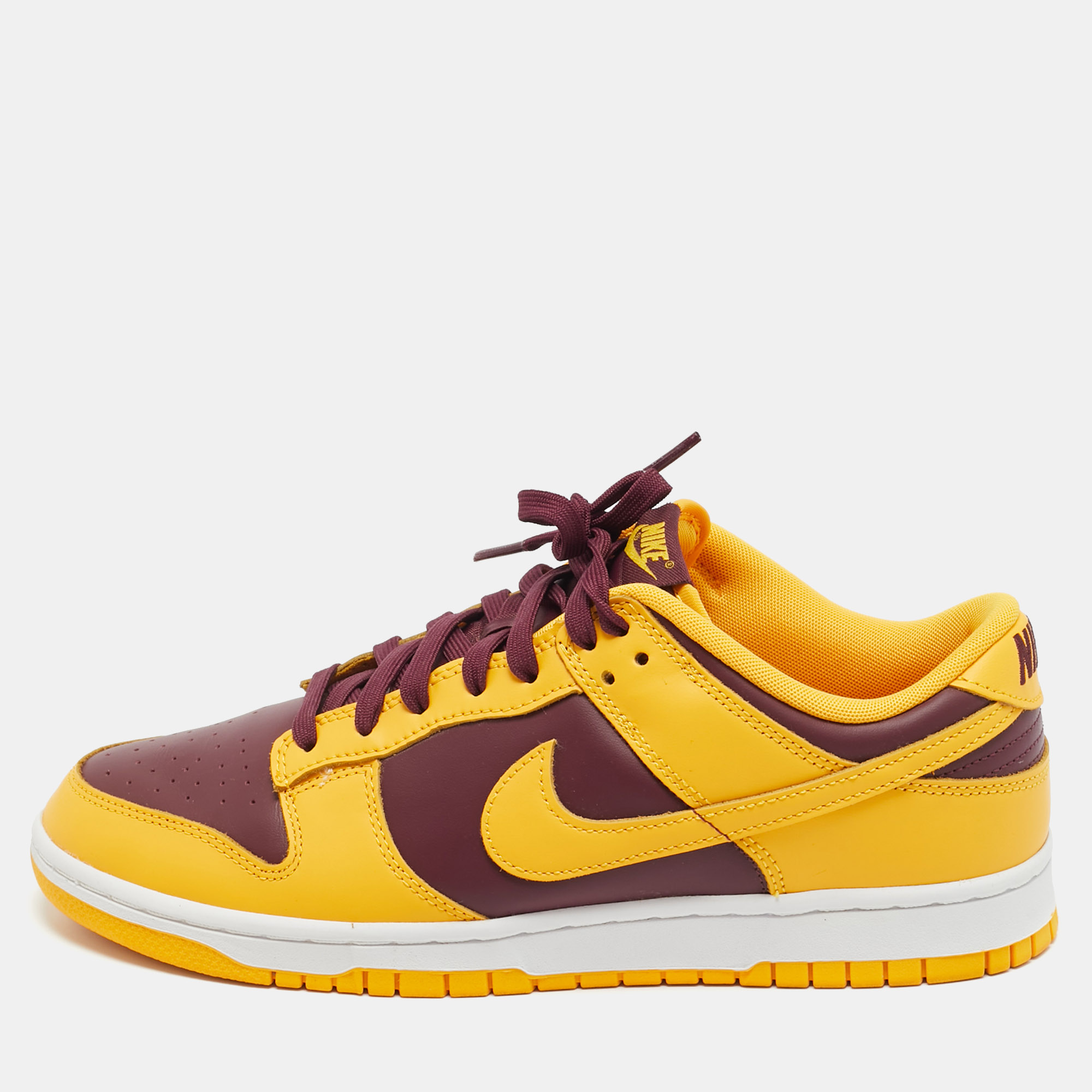

Nike Dunk Arizona State Size 45 Yellow/Burgundy Leather Low Top Sneakers