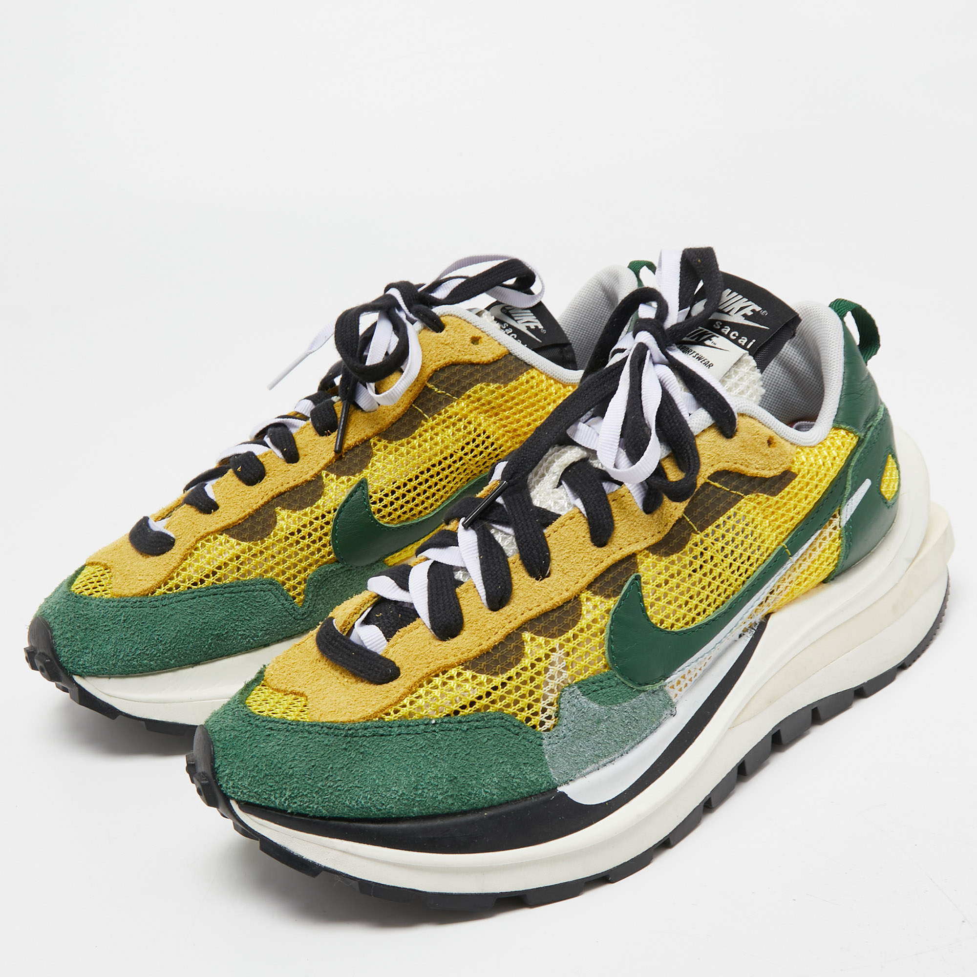 

Nike x Sacai Multicolor Mesh And Suede Vaporwaffle Low Top Sneakers Size, Green