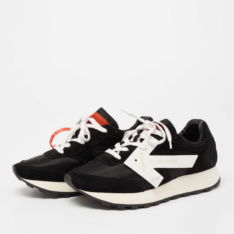 

Off-White Black Suede And Leather Runner Arrow Sneakers Size