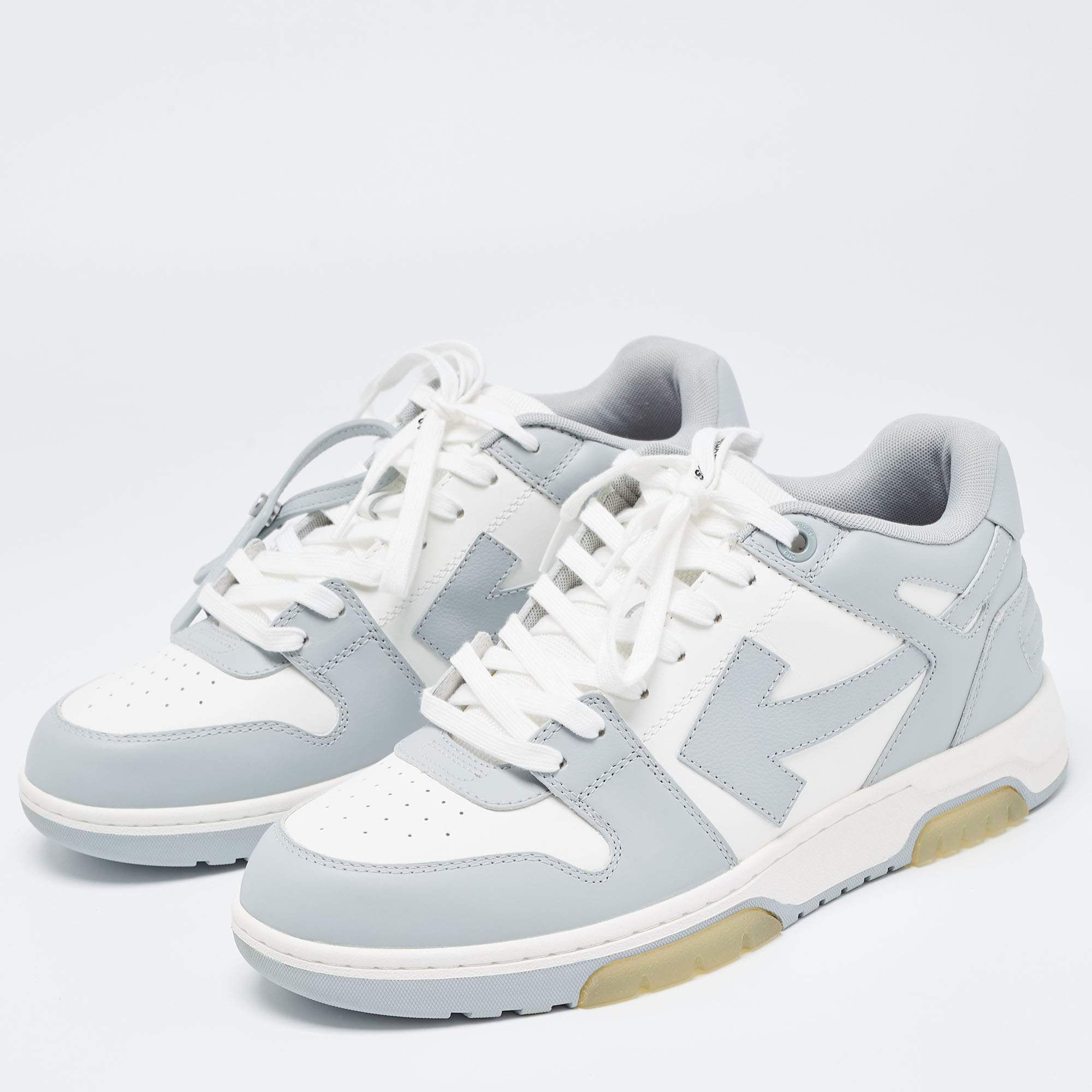 

Off White Grey/White Leather Arrow Low Top Sneakers Size