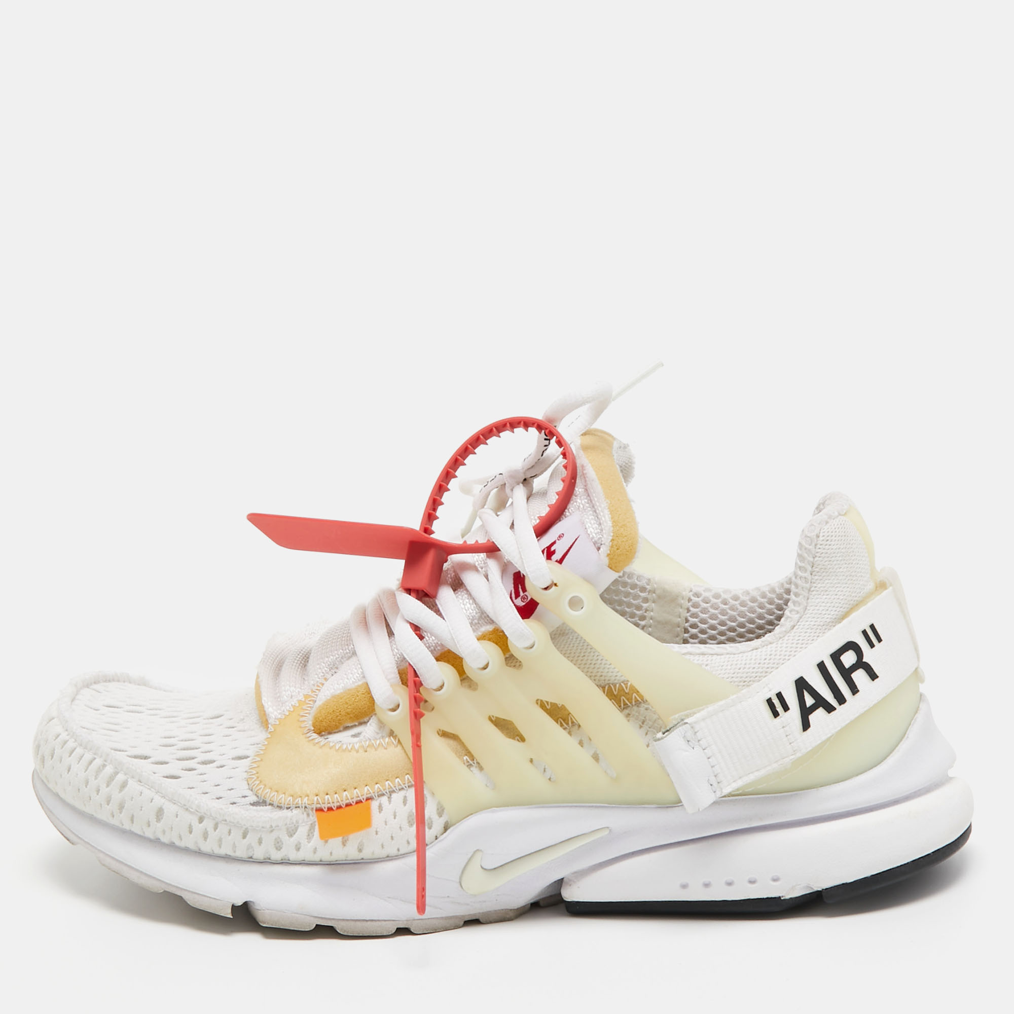 Elevate your footwear game with these Nike x Off White sneakers. Combining well loved elements and unmatched comfort these sneakers will look great on your feet.