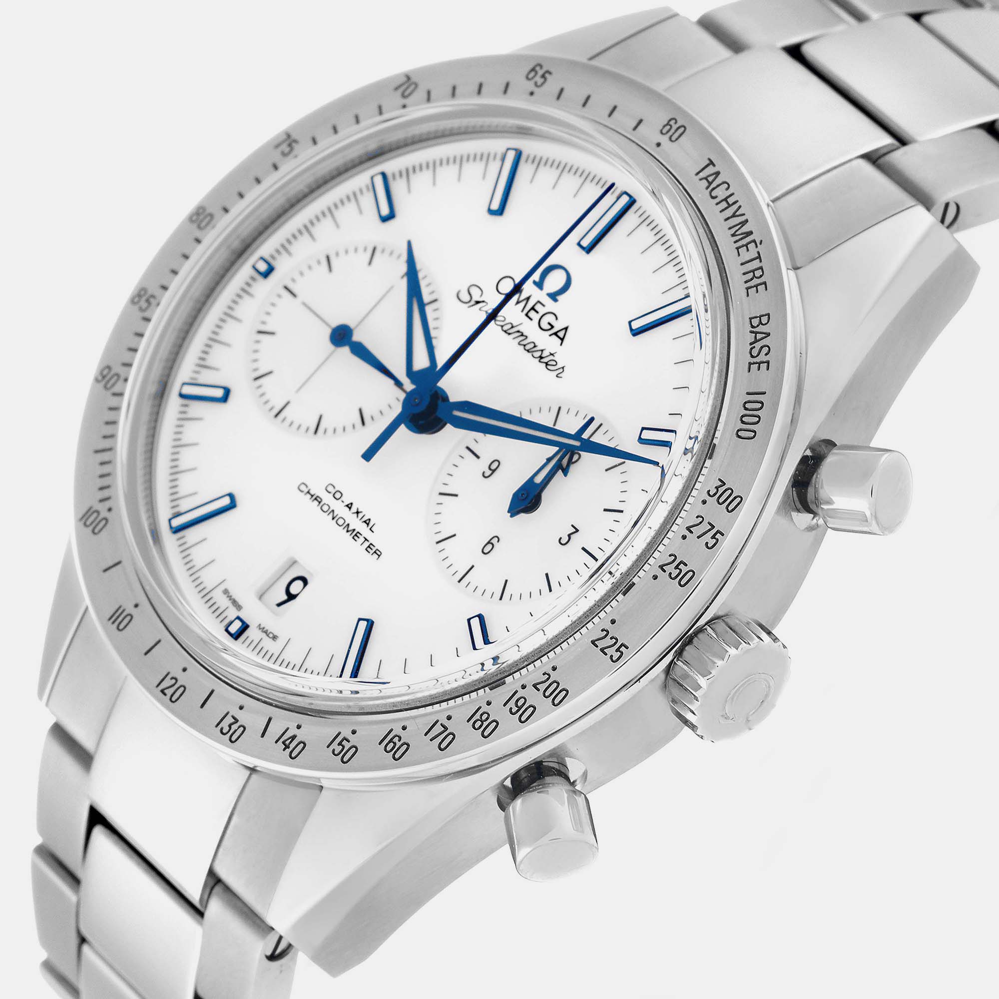 

Omega White Titanium Speedmaster 331.90.42.51.04.001 Automatic Men's Wristwatch 41.5 mm