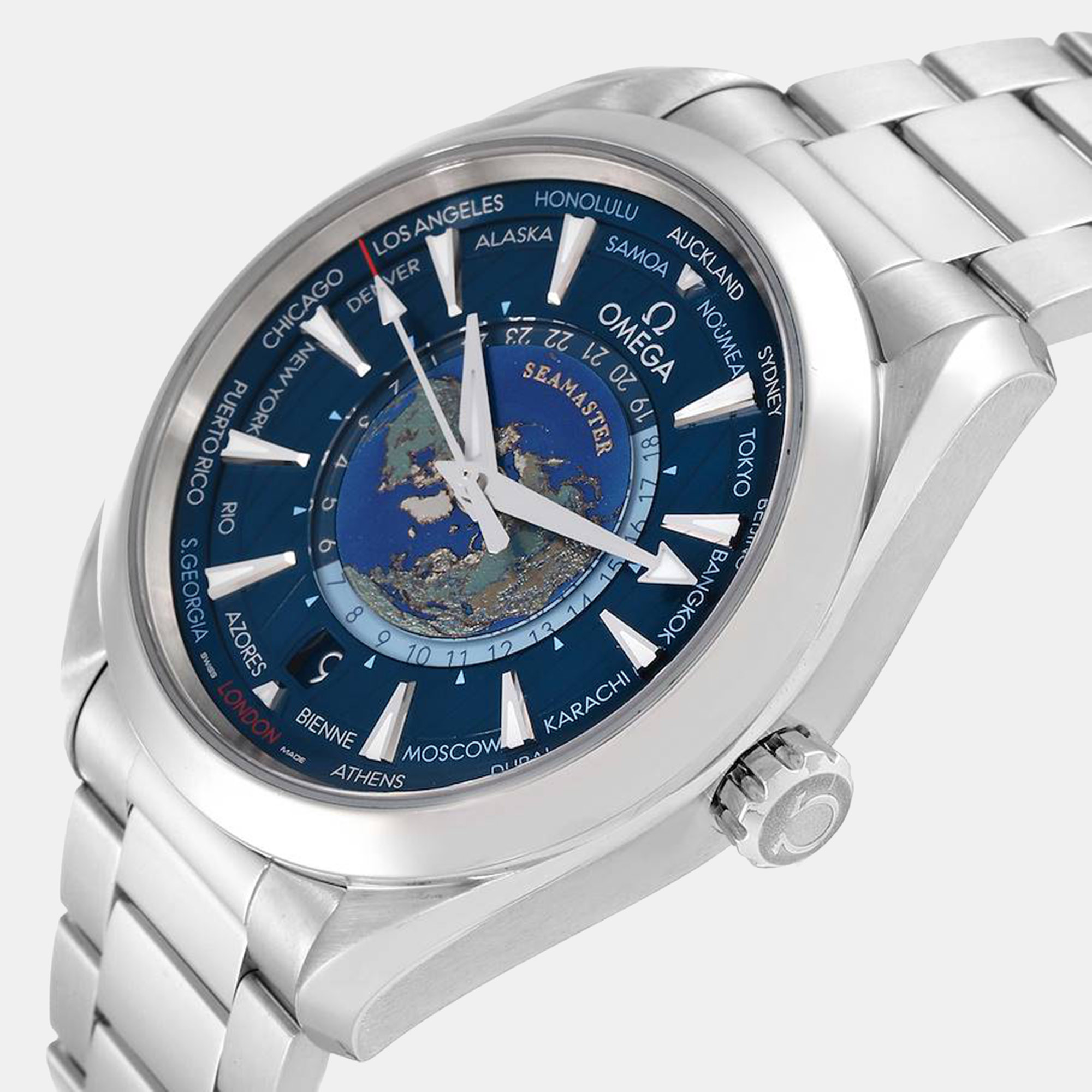 

Omega Blue Stainless Steel Seamaster Aqua Terra 220.10.43.22.03.001 Automatic Men's Wristwatch 43 mm