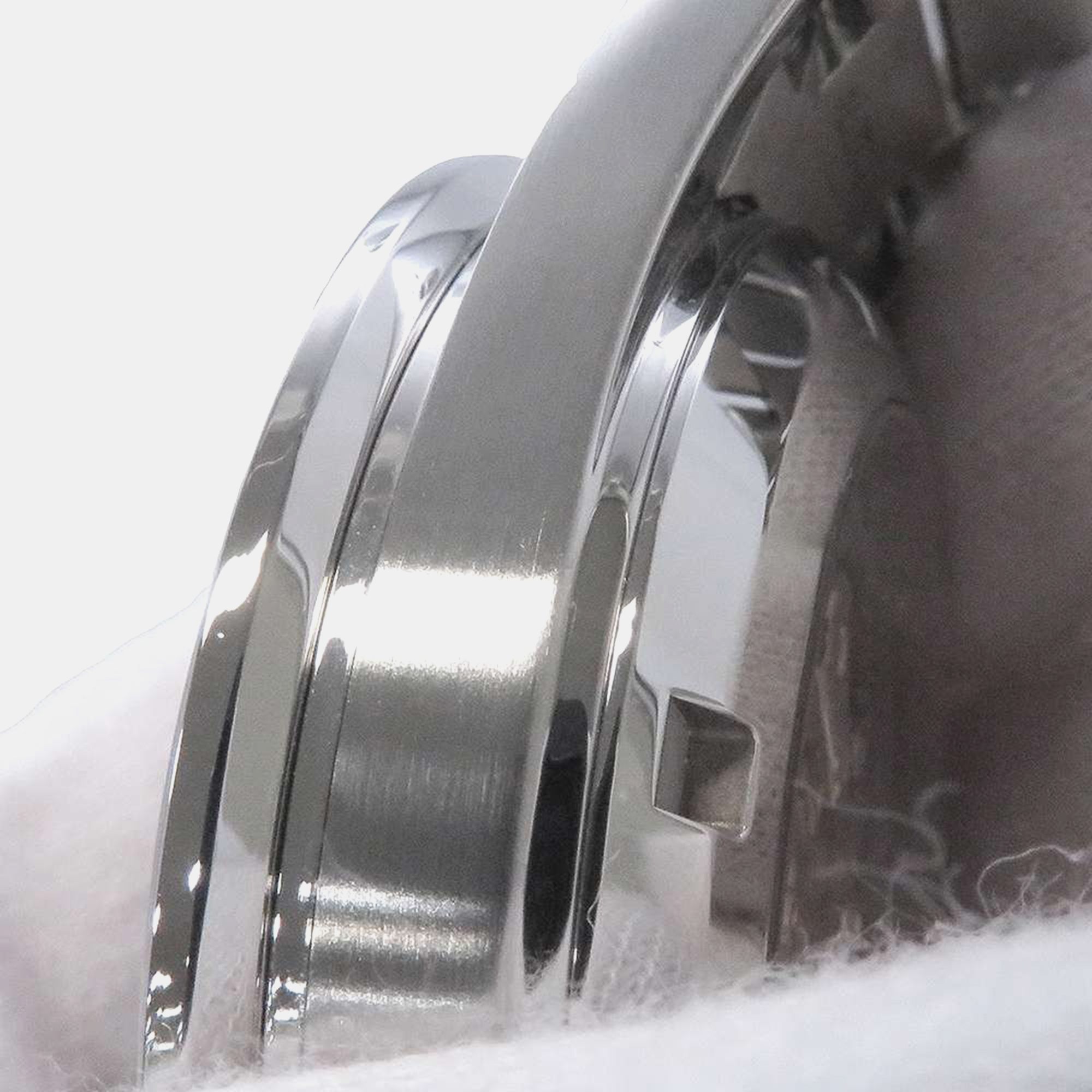 Omega Black Stainless Steel Speedmaster Moonwatch Manual Winding Men`s Wristwatch 40 mm 