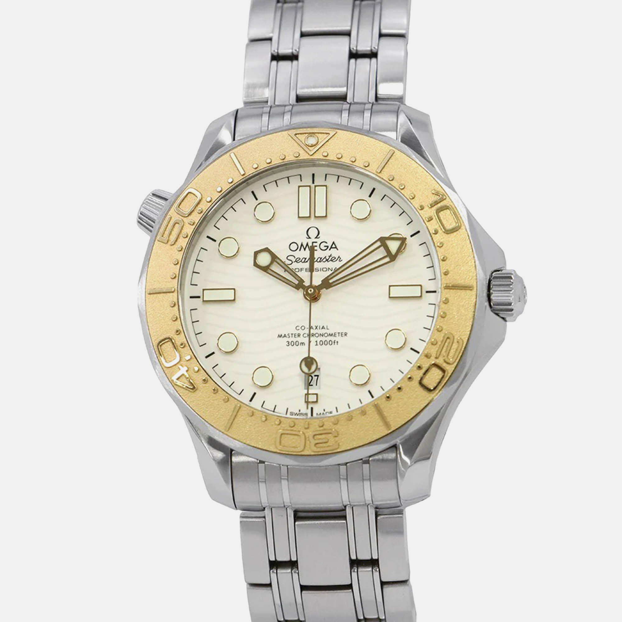 

Omega Seamaster 522.21.42.20.04.001 Automatic White Stainless Steel Men's Wristwatch 42 mm