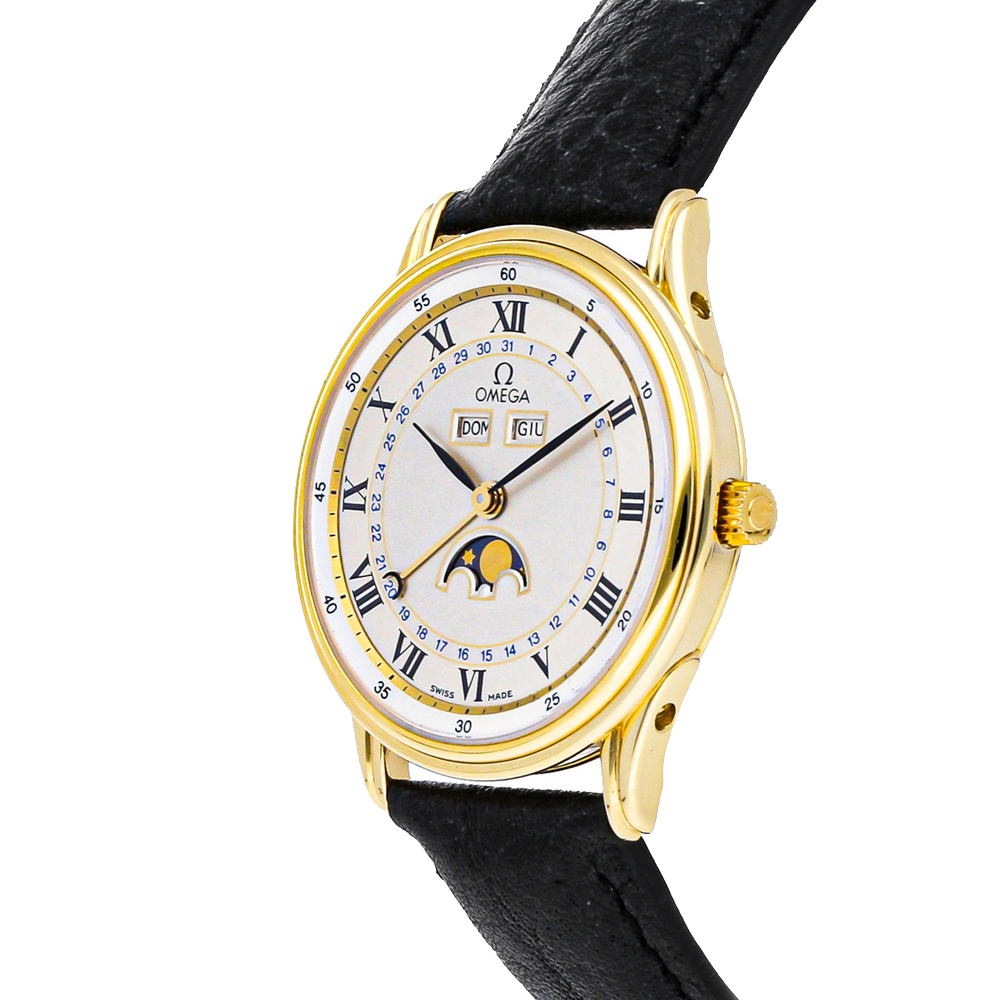 

Omega White 18K Yellow Gold De Ville Triple Calendar 156.003 Men's Wristwatch 35 MM