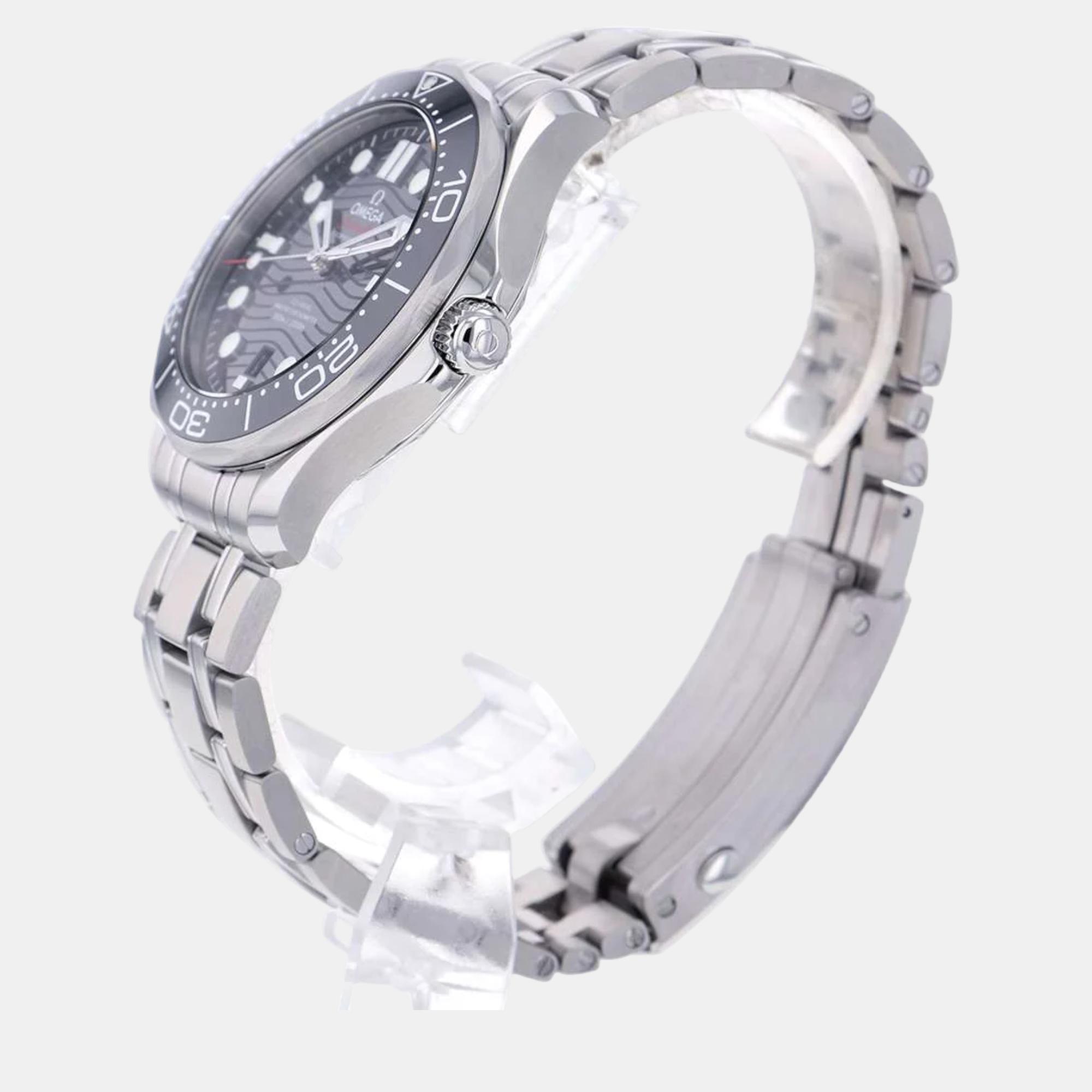 

Omega Black Stainless Steel Seamaster 210,30,42.20.01.001 Men's Wristwatch 42 mm