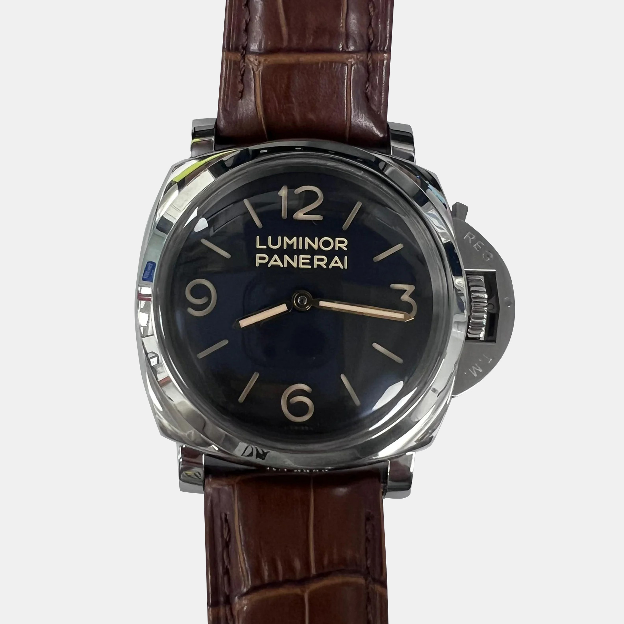 

Panerai Black Stainless Steel Luminor PAM00372 Automatic Men's Wristwatch