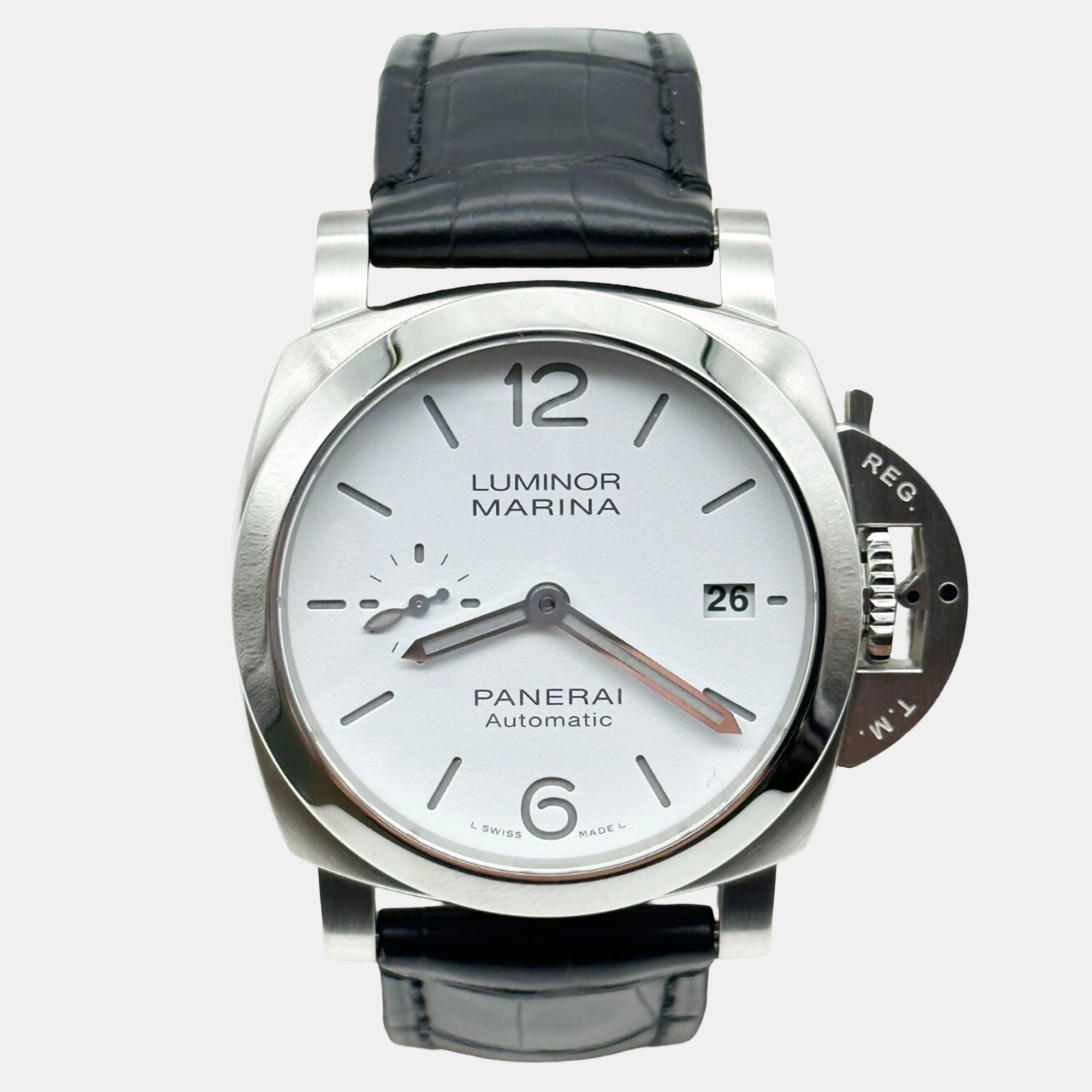 

Panerai Luminor Quaranta PAM01271 Automatic White Stainless Steel Men's Wristwatch