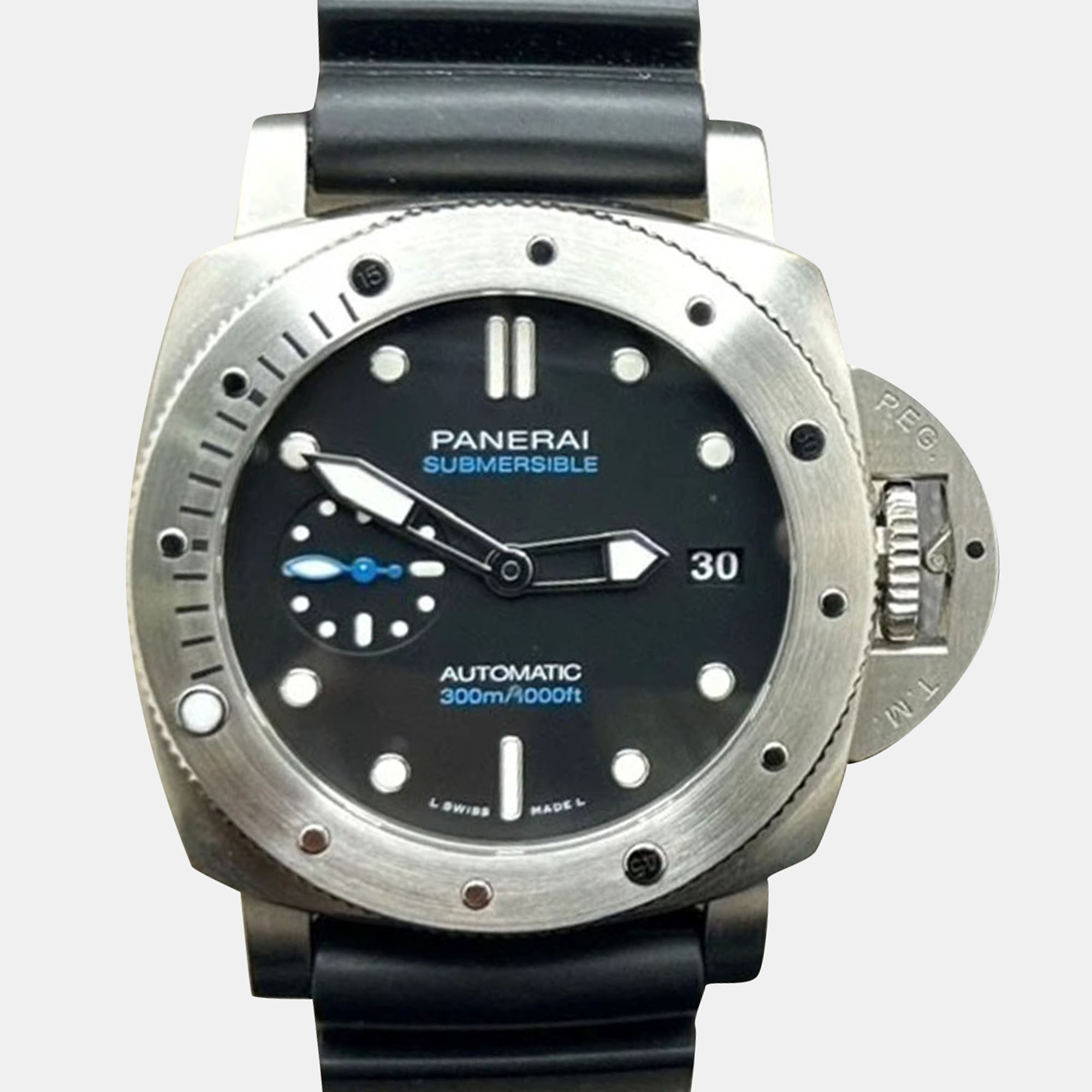 

Panerai Luminor Submersible PAM00973 Automatic Black Stainless Steel Men's Wristwatch 42 mm