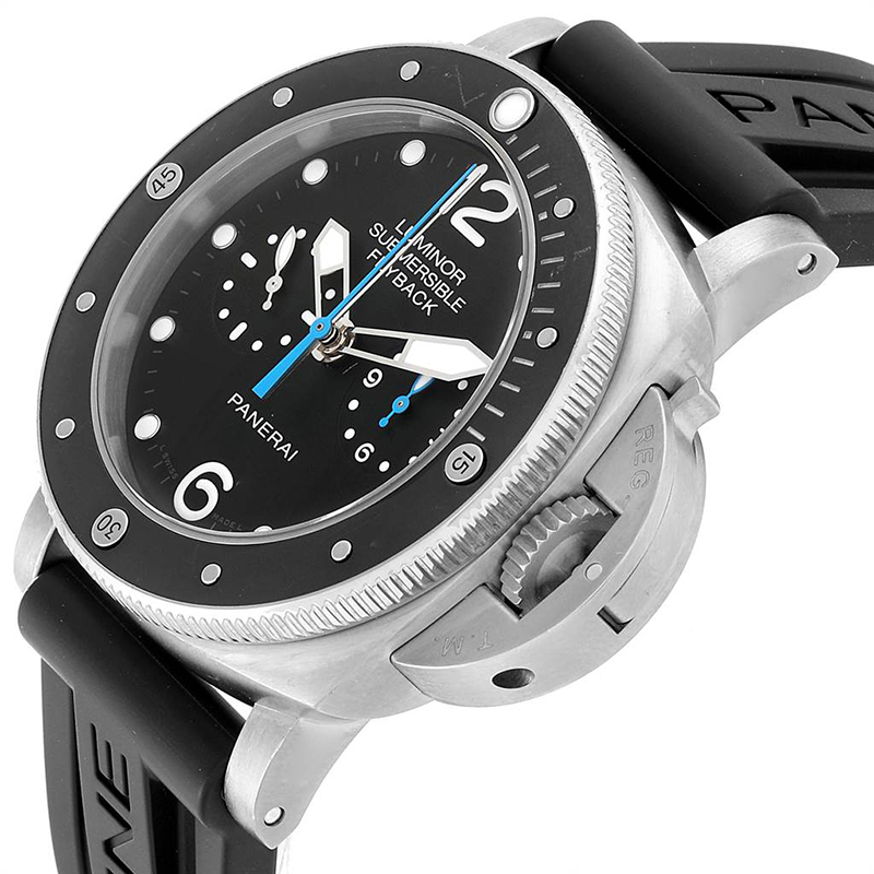 

Panerai Black Luminor Submersible PAM00615 Men's Wristwatch