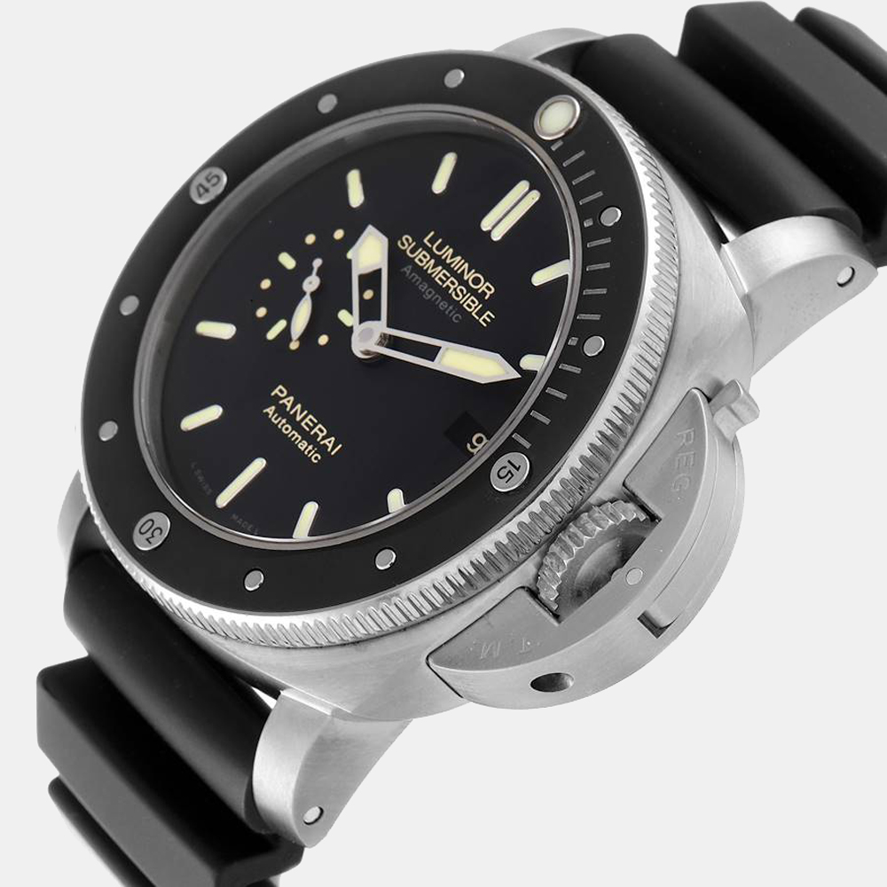 

Panerai Black Titanium Luminor Submersible PAM00389 Automatic Men's Wristwatch 47 mm