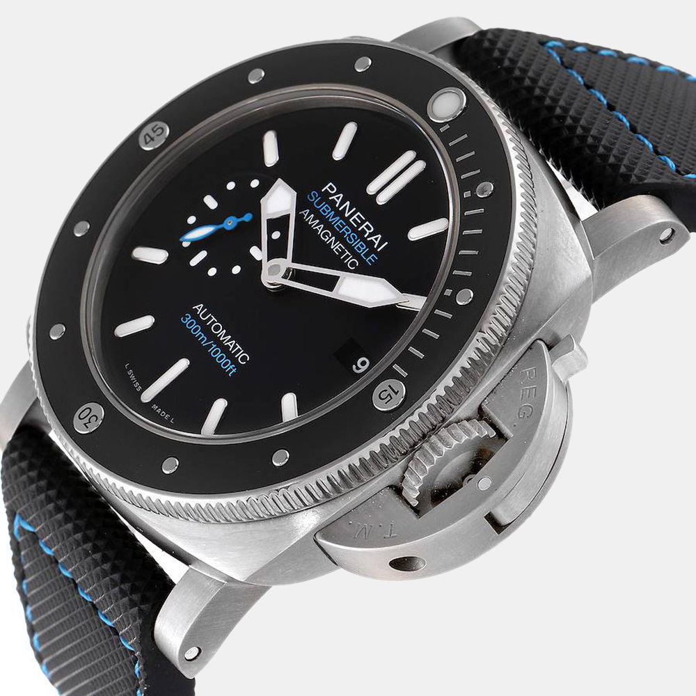 

Panerai Black Titanium Luminor Submersible PAM01389 Automatic Men's Wristwatch 47 mm
