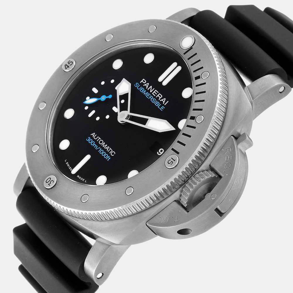 

Panerai Black Titanium Submersible Titanio PAM01305 Automatic Men's Wristwatch 47 mm