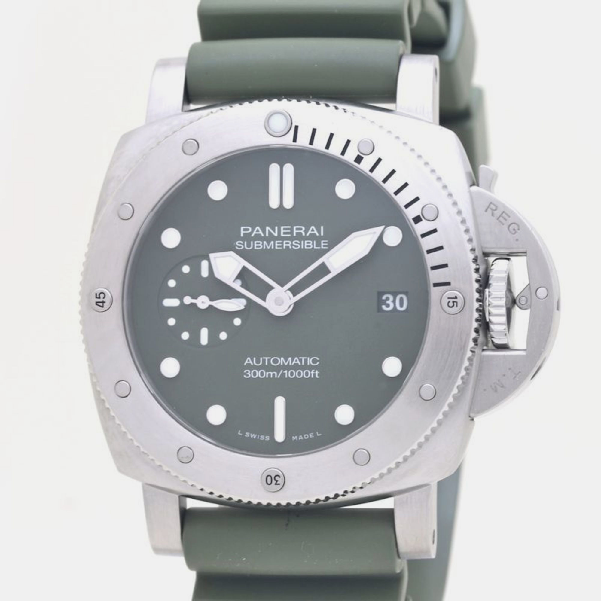 

Panerai Green Stainless Steel Submersible PAM01055 Automatic Men's Wristwatch 42 mm