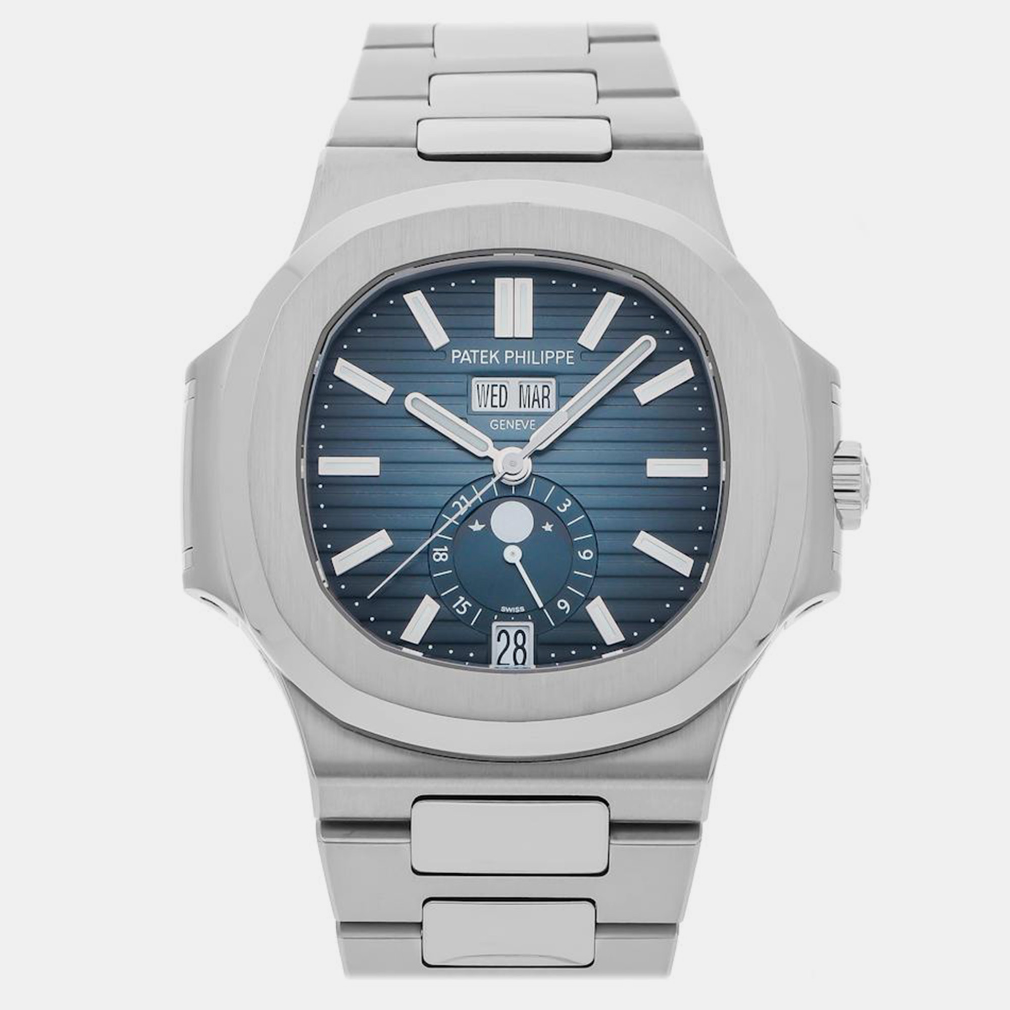 

Pre-Owned Patek Philippe Nautilus Annual Calendar Moonphase 5726/1A-014 40 mm, Blue