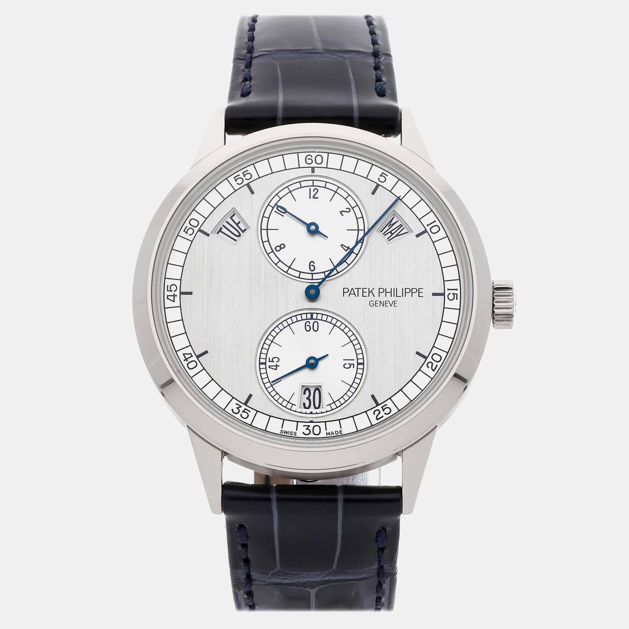 

Pre-Owned Patek Philippe Complications Annual Calendar Regulator 5235G-001, Silver