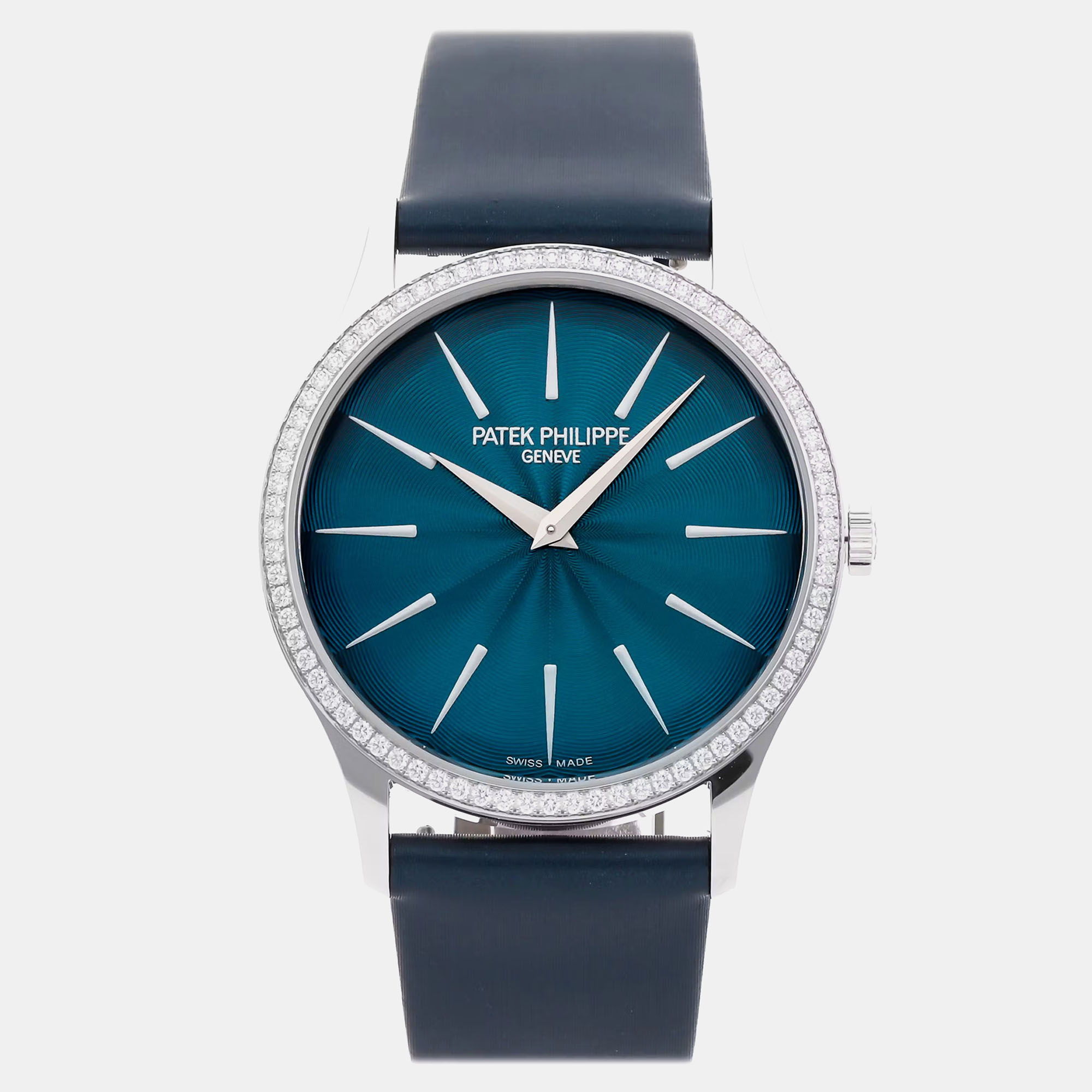 

Pre-Owned Patek Philippe Calatrava 4997/200G-001 35 mm, Blue