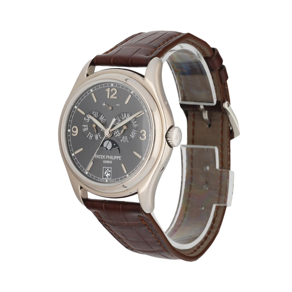 

Patek Philippe Grey 18K White Gold Complications 5146G Annual Calendar Men's Wristwatch 39 MM