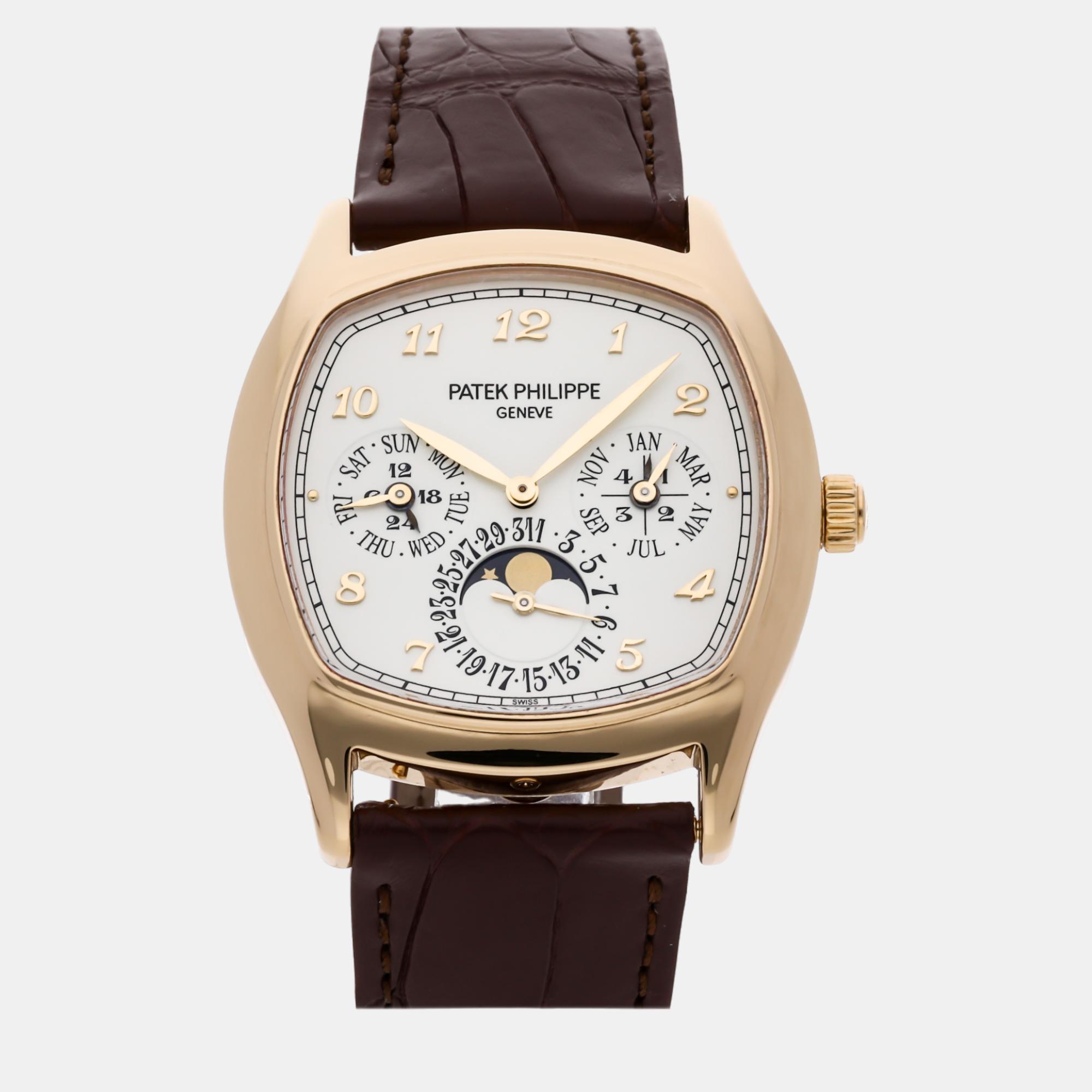 

Patek Philippe Ivory 18 Yellow Gold Complications Automatic Men's Wristwatch 37 mm, White