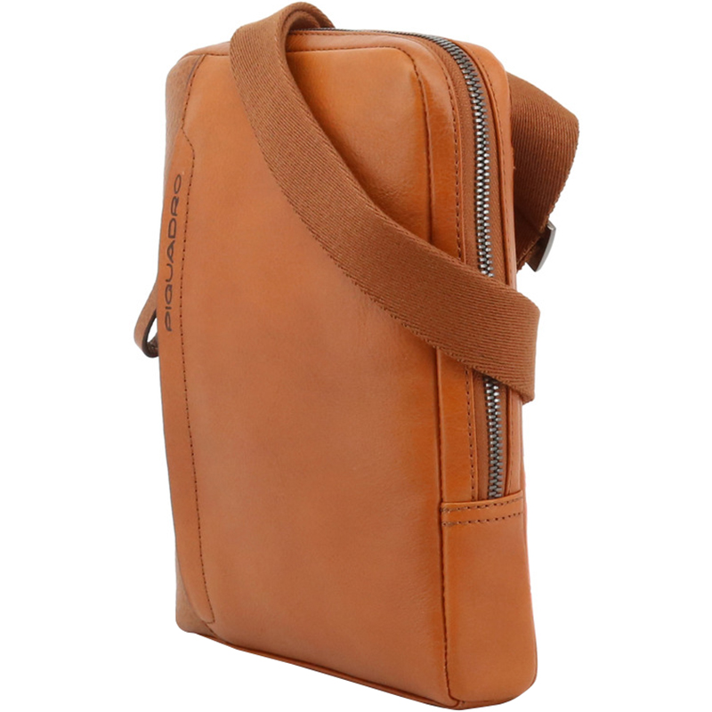 

Piquadro Brown Leather Messenger Bag